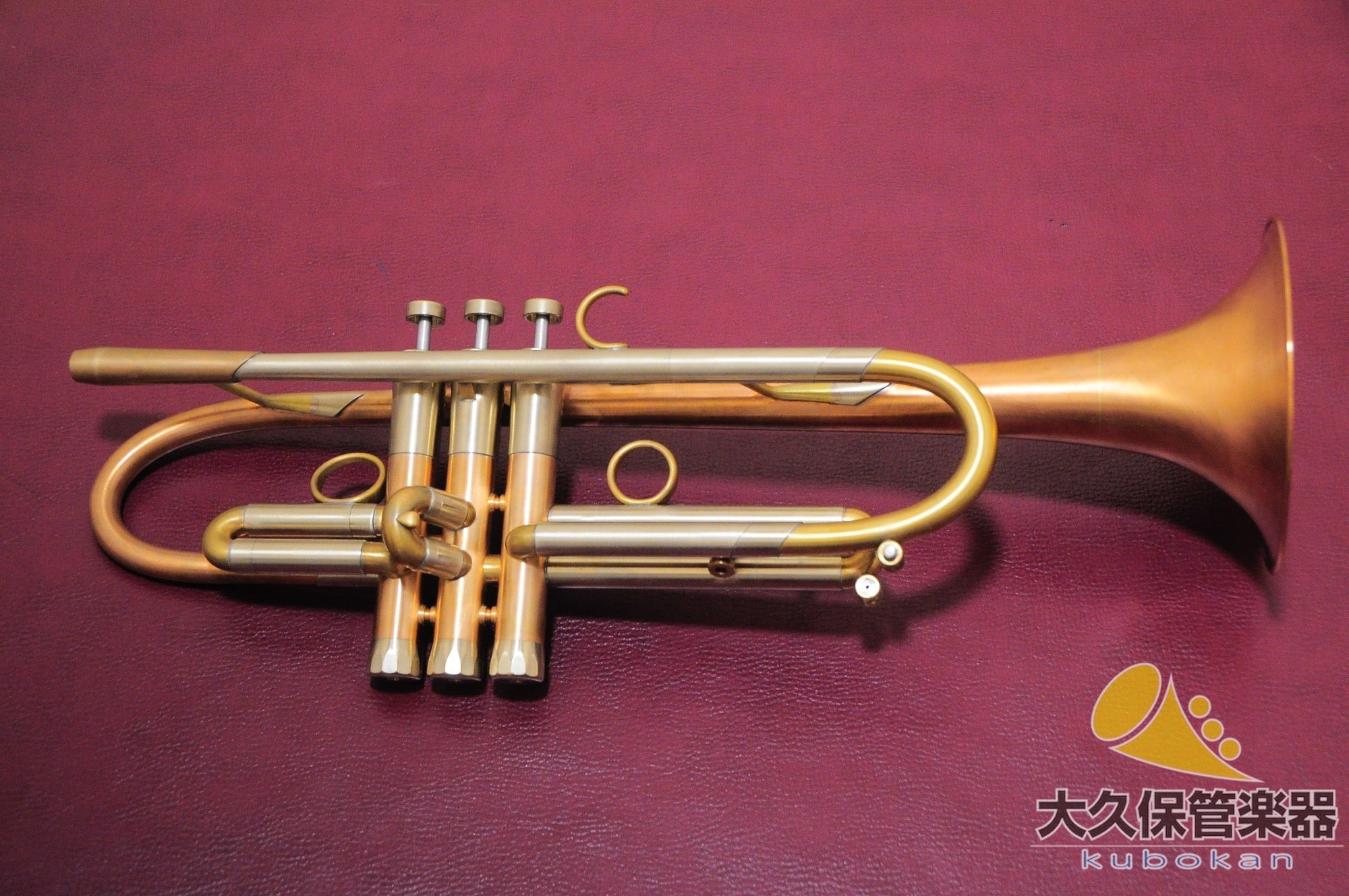 黒色（ブラック） B♭トランペット 本体　未使用品 Amazon.co.jp: トランペット 初心者入門セット トランペット 楽器 B