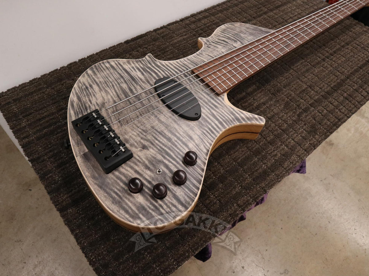 Stradi Symphony VI - TC楽器 - TCGAKKI