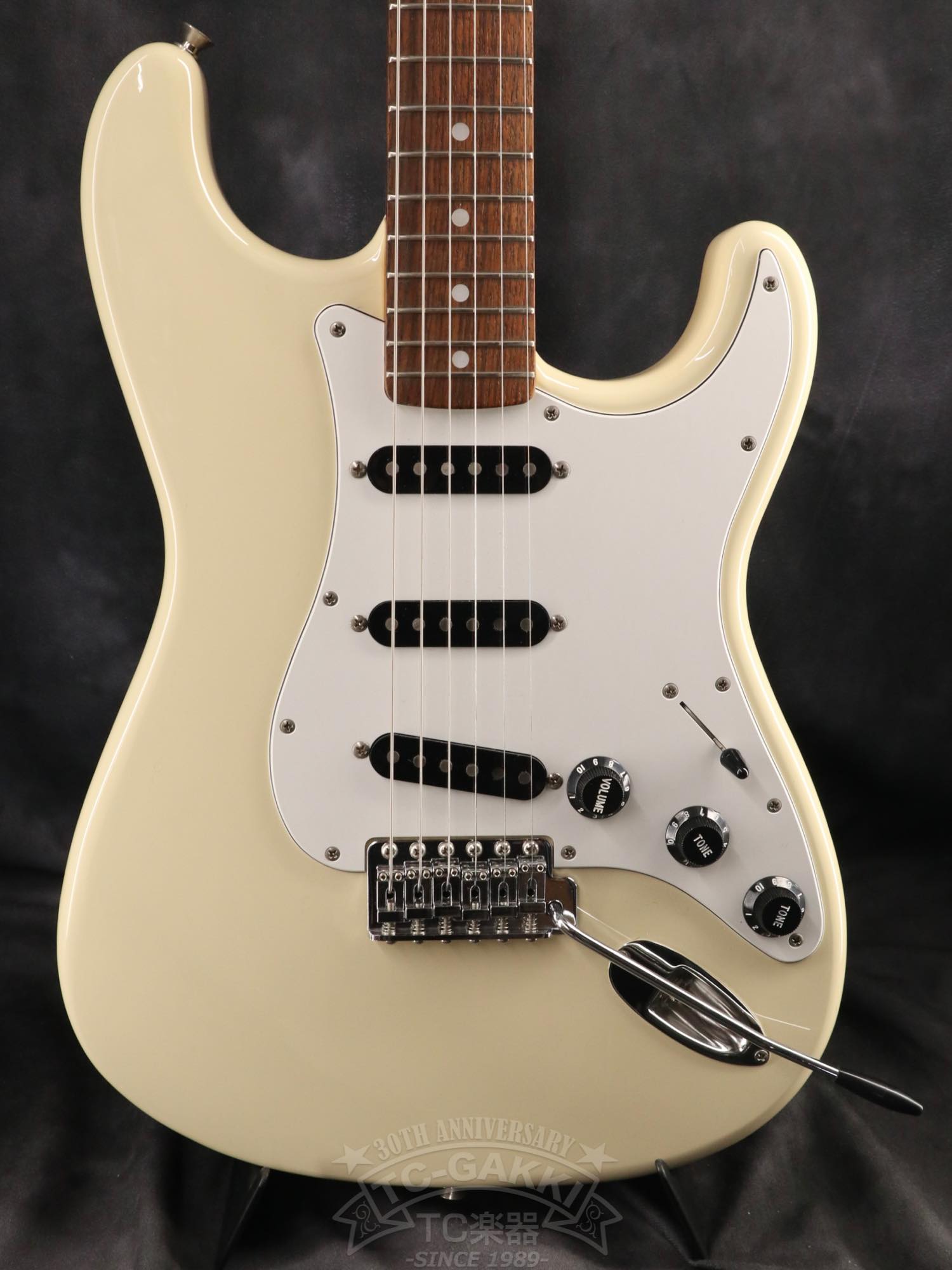 Fender Japan ST72-66US