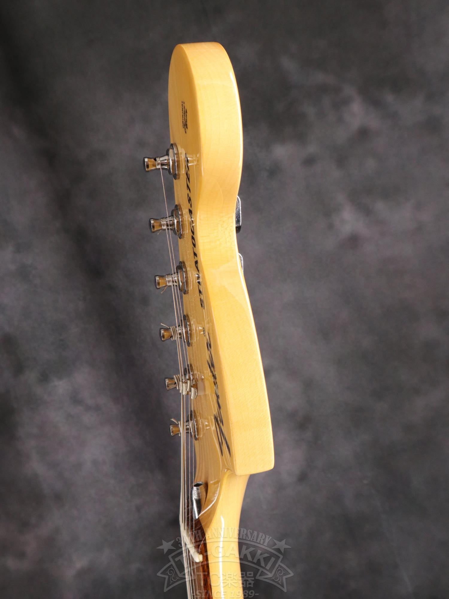Fender Japan ST72-66US