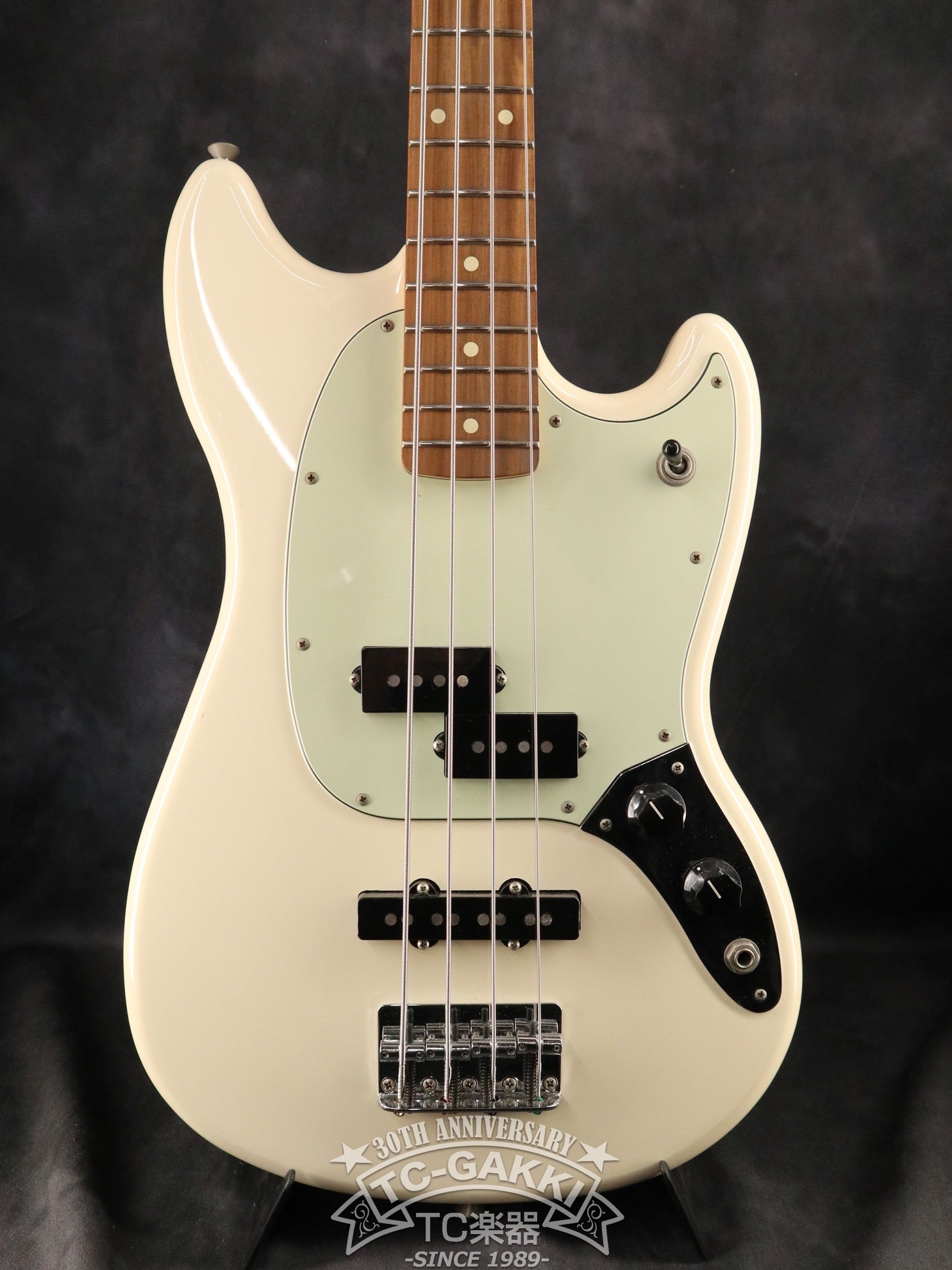 2017 Player Mustang Bass PJ