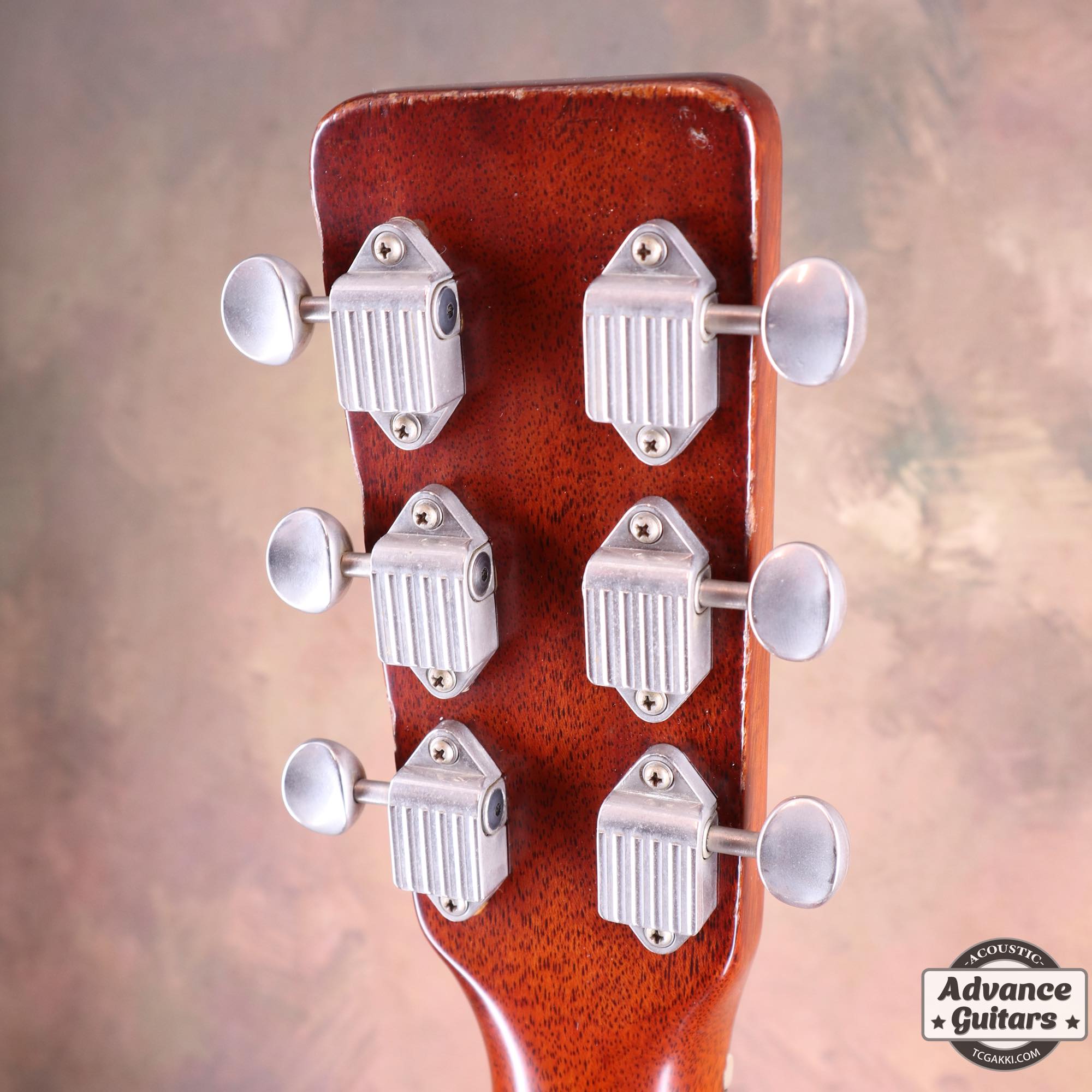 Mahogany Roaring] 1960 D-18