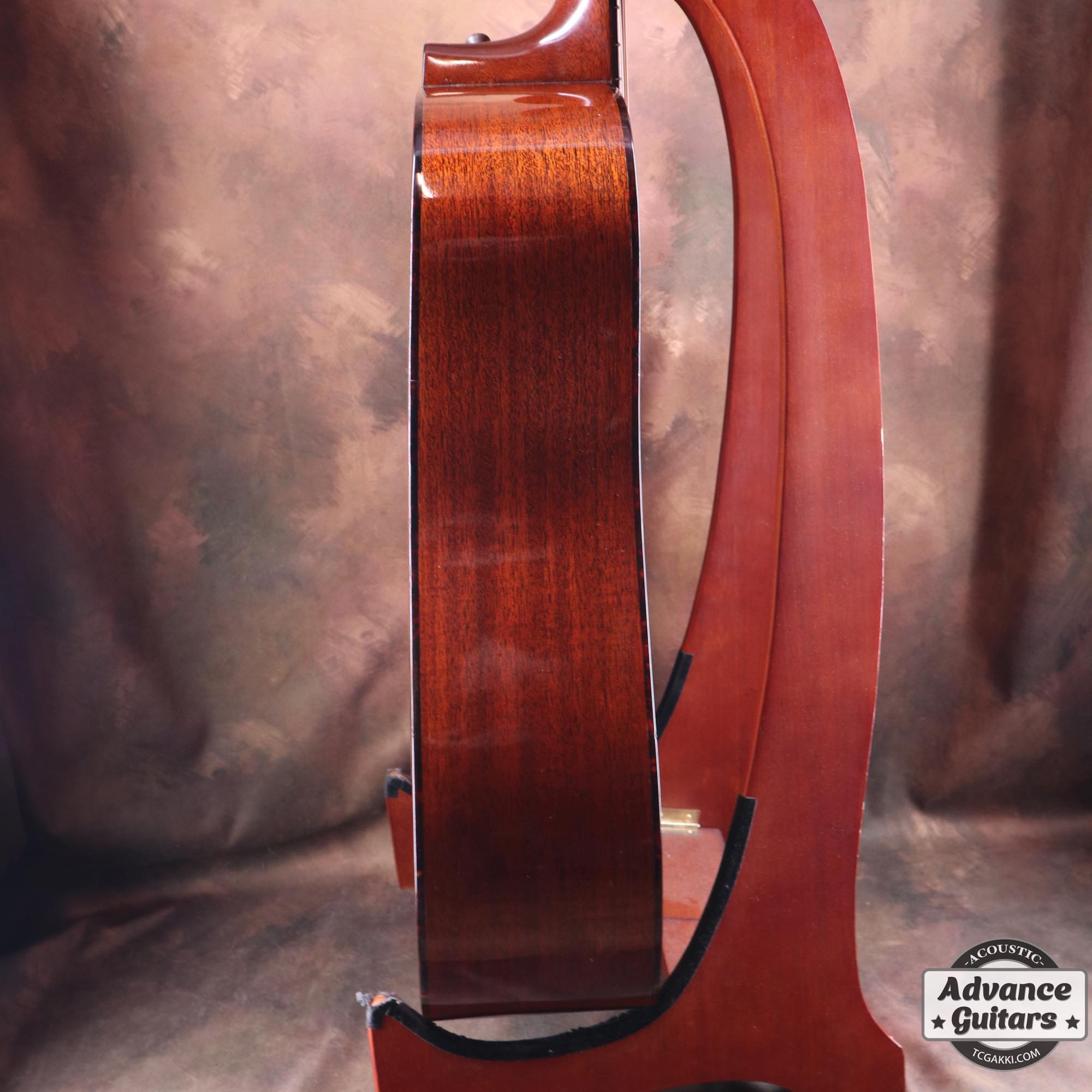 Mahogany Roaring] 1960 D-18