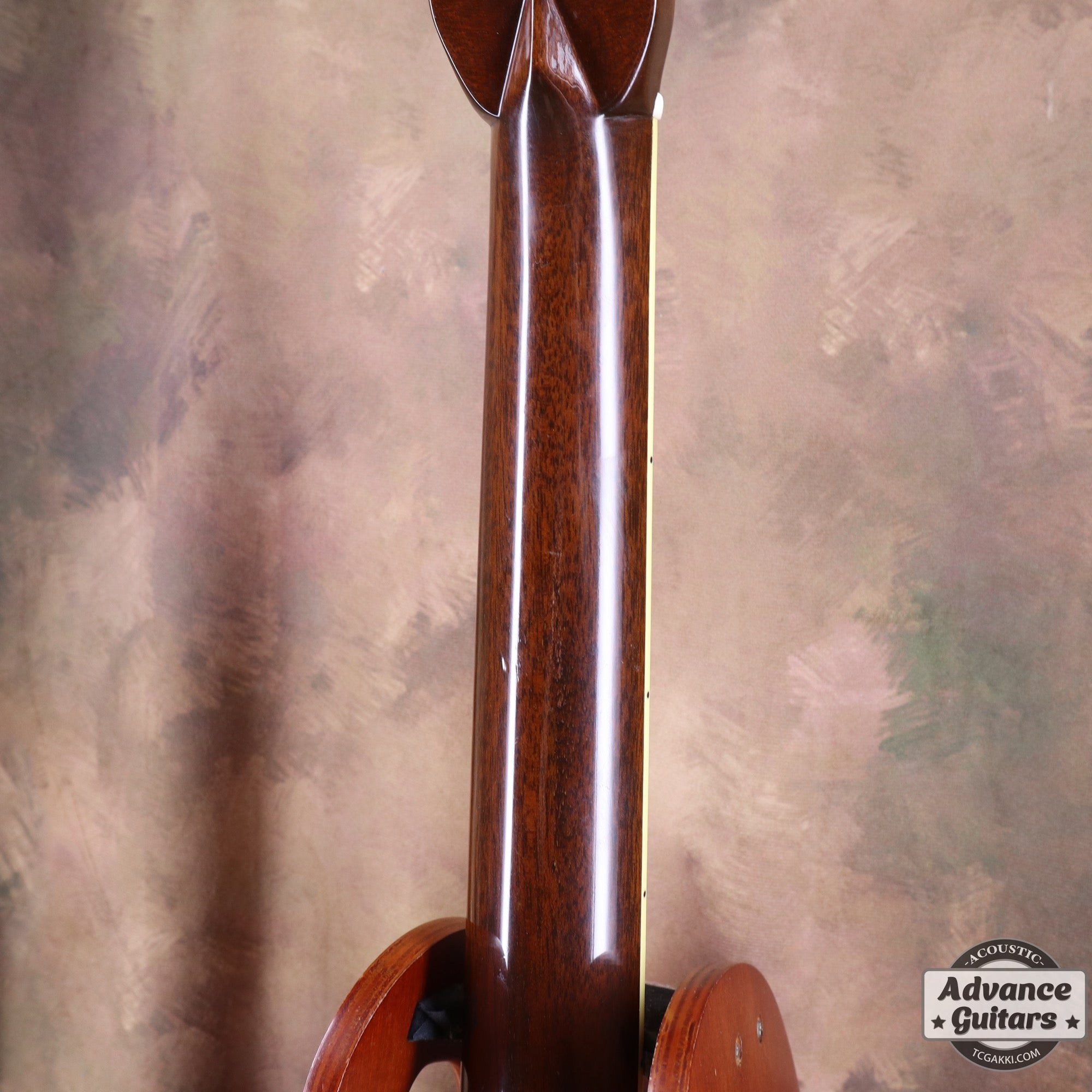 1995 000-42 Custom SQ-Neck
