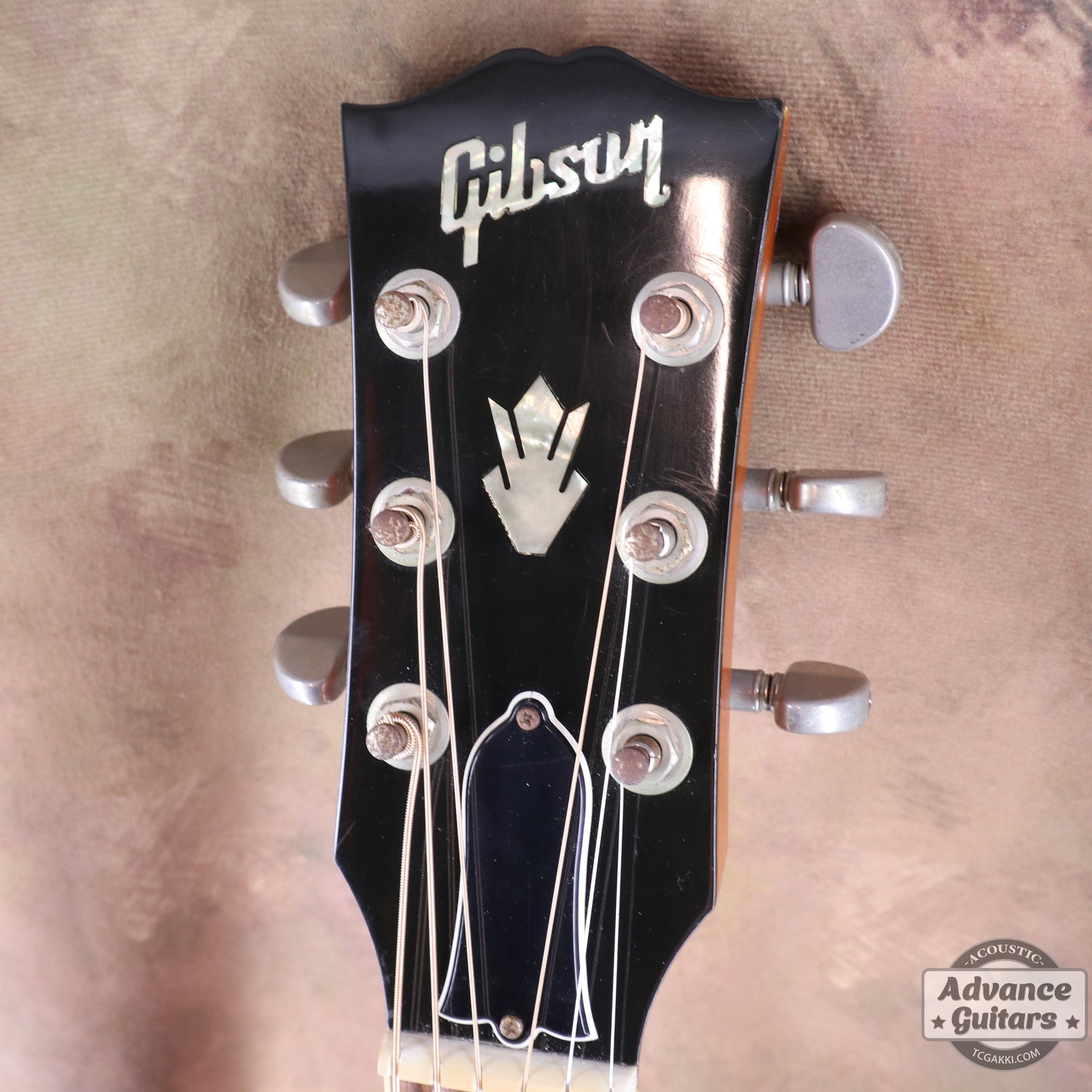 Gibson 2015年製 Hummingbird