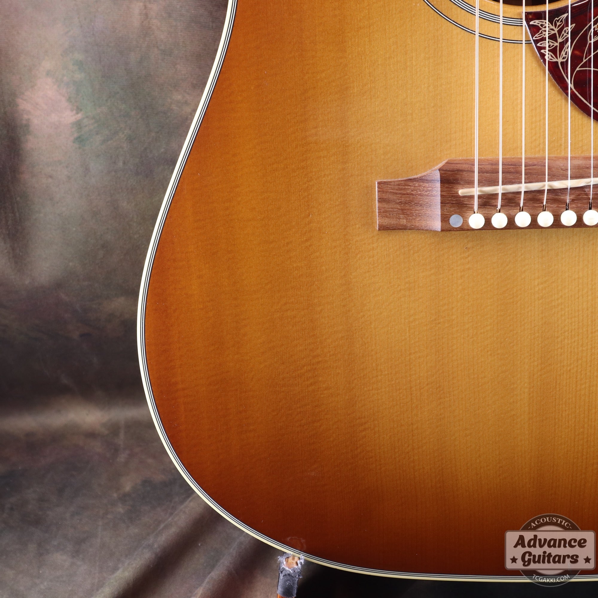 Gibson 2015年製 Hummingbird
