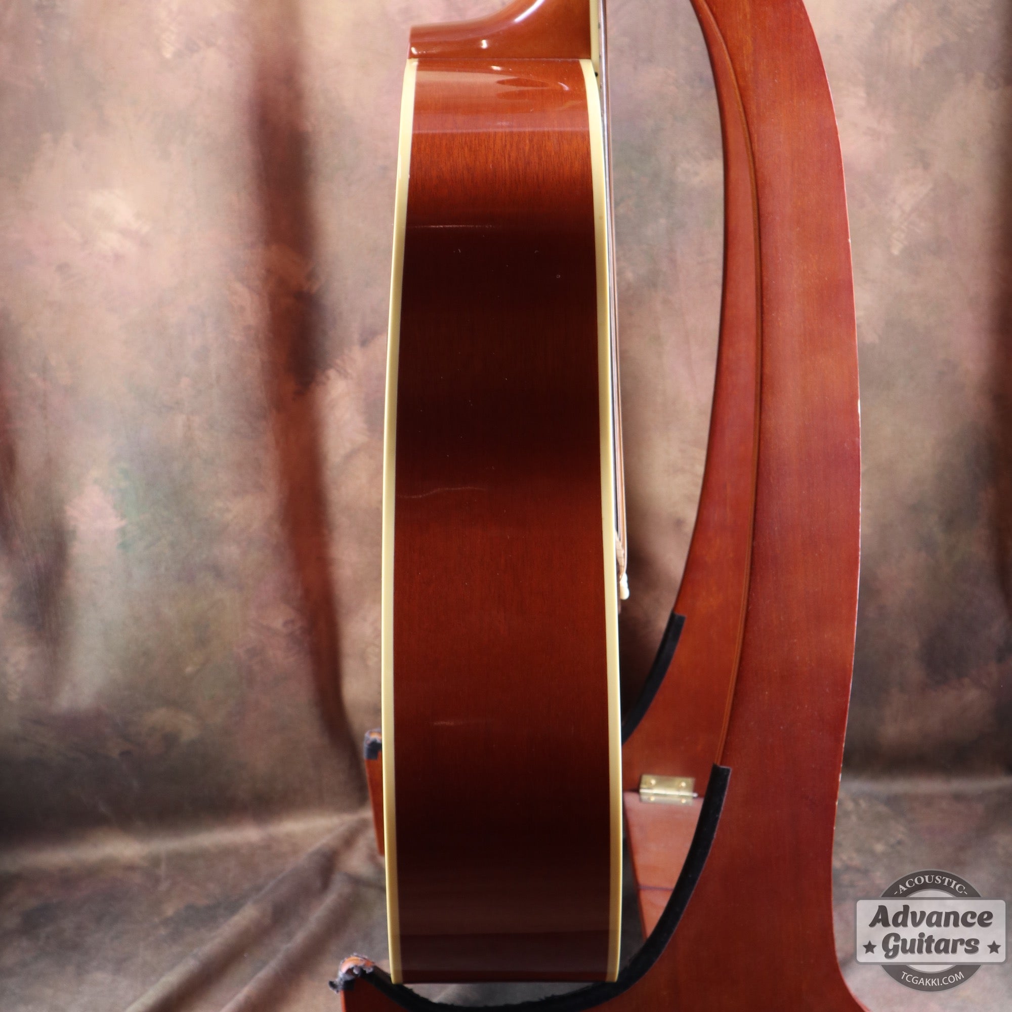Gibson 2015年製 Hummingbird