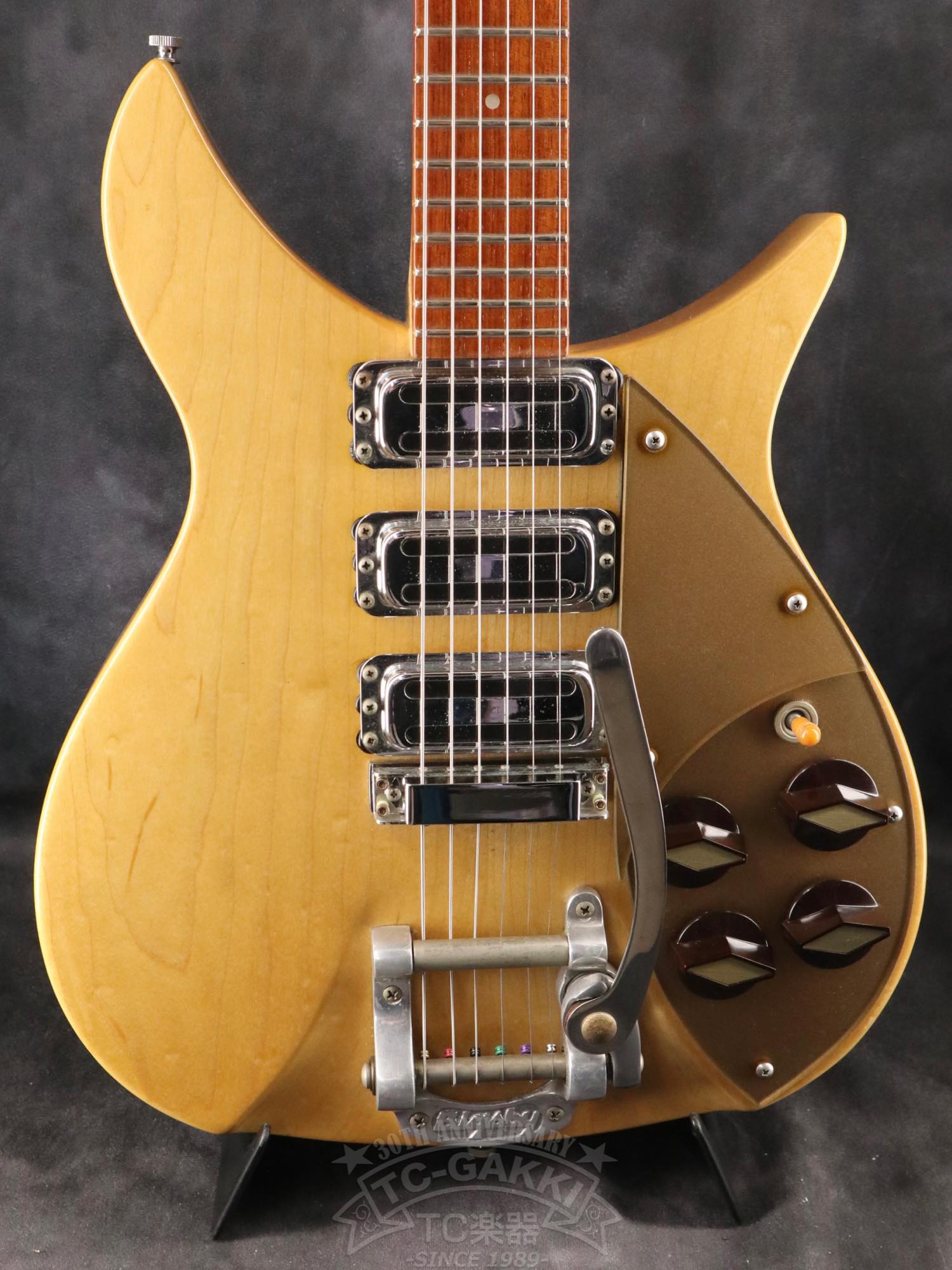 Rickenbacker 325V59
