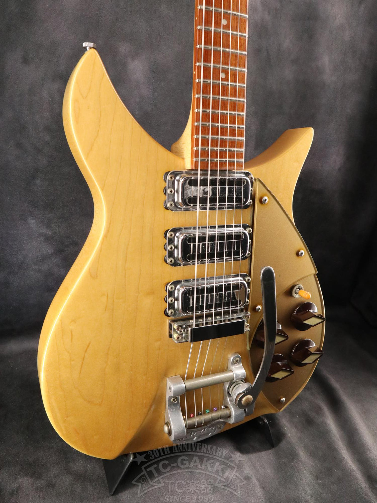 Rickenbacker 325V59
