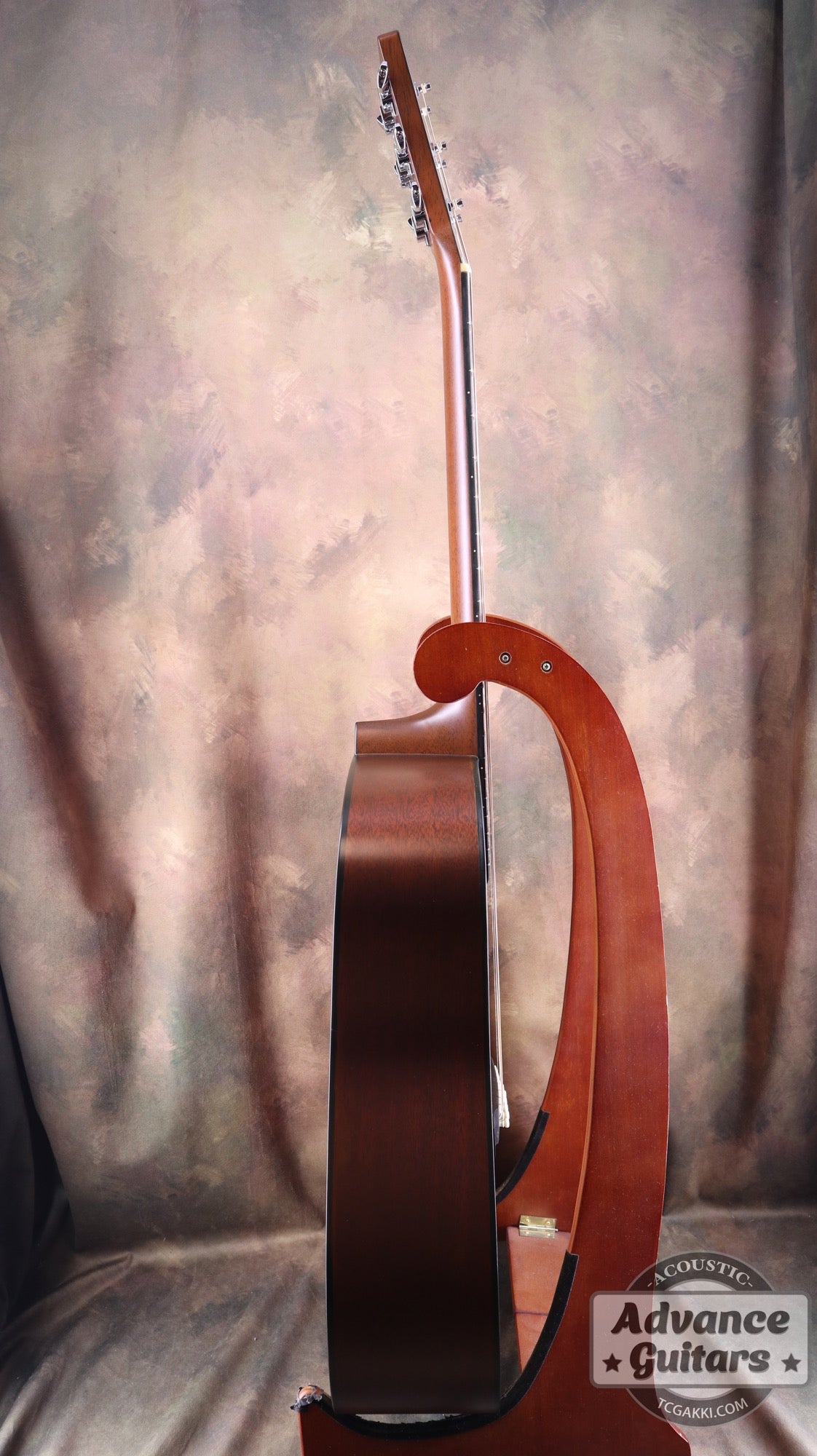 Martin 2004년산 D-16GT