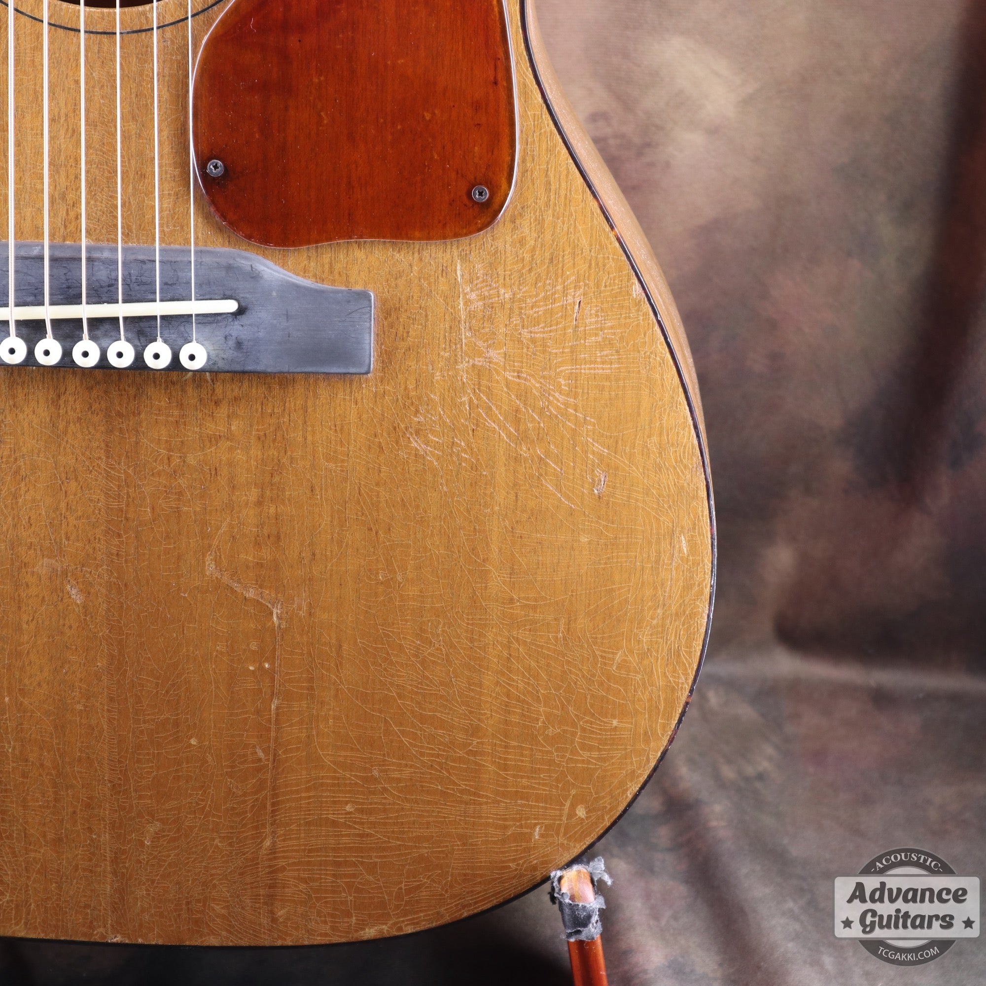 Gibson 1966年製 LG-0