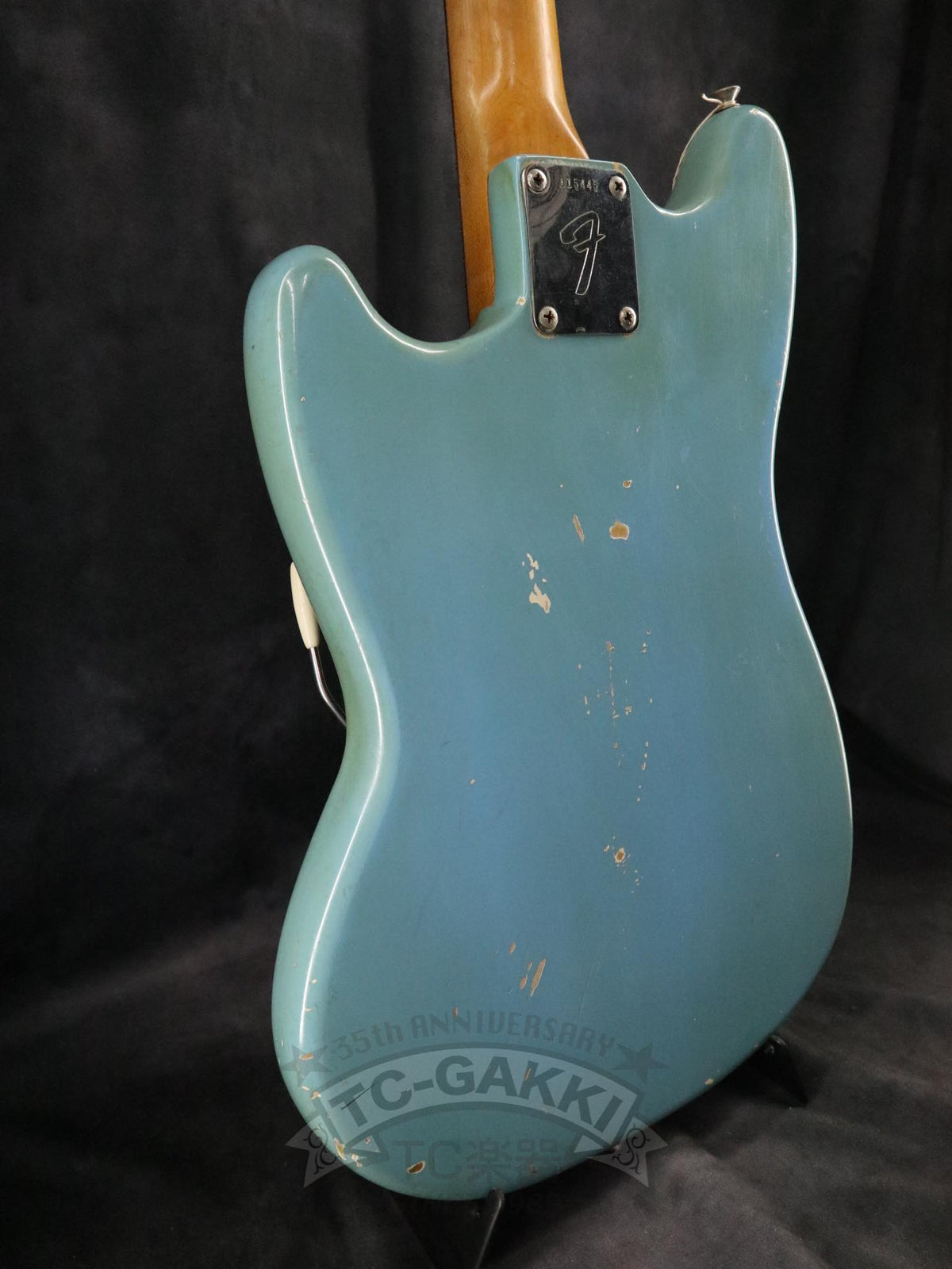 Fender 1966 Mustang Daphne Blue