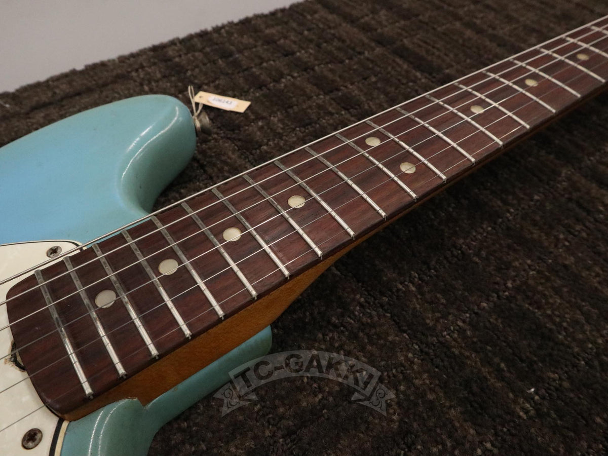 Fender 1966 Mustang Daphne Blue