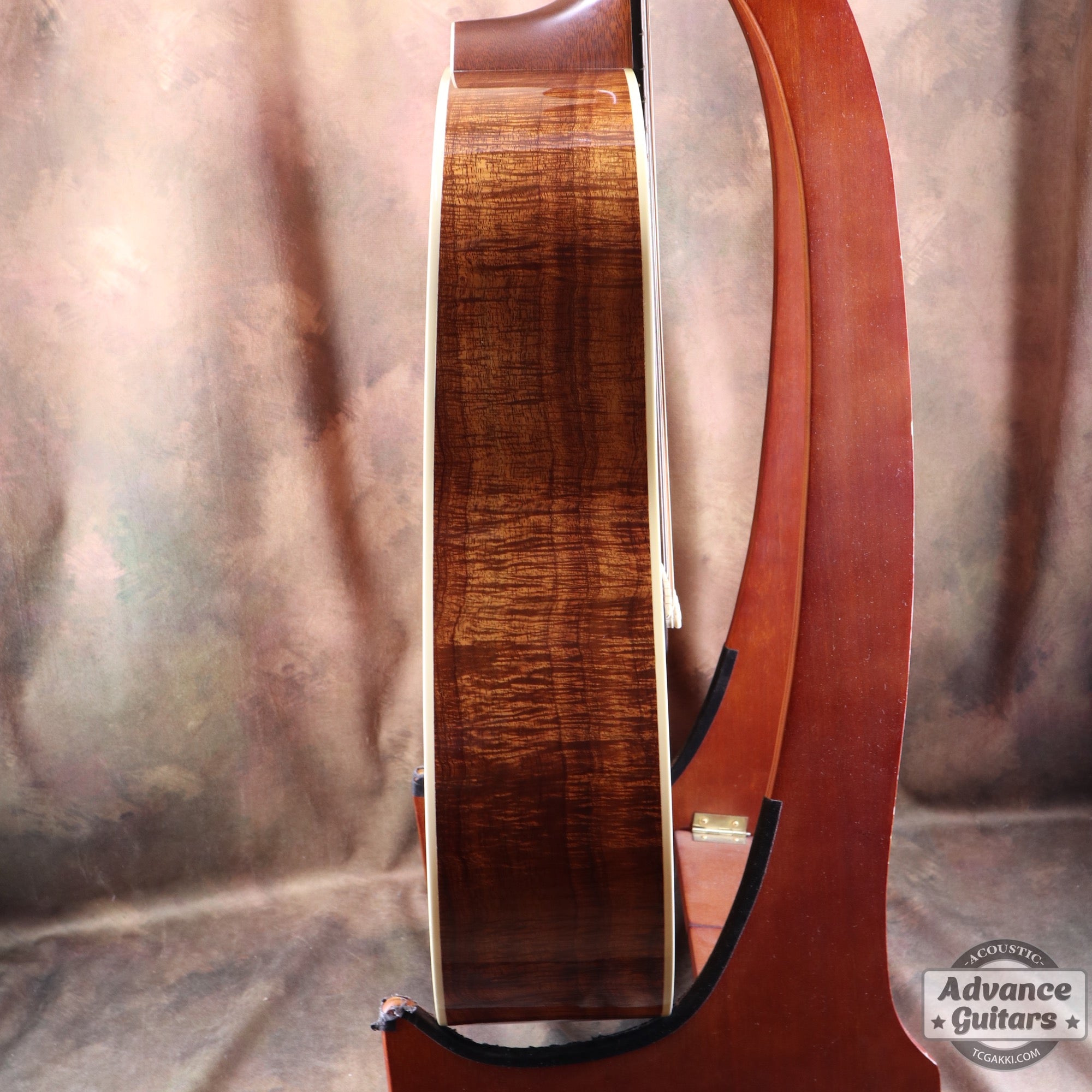 Martin 2001年製 CTM D-28 KOA