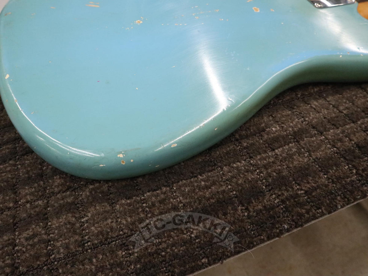Fender 1966 Mustang Daphne Blue