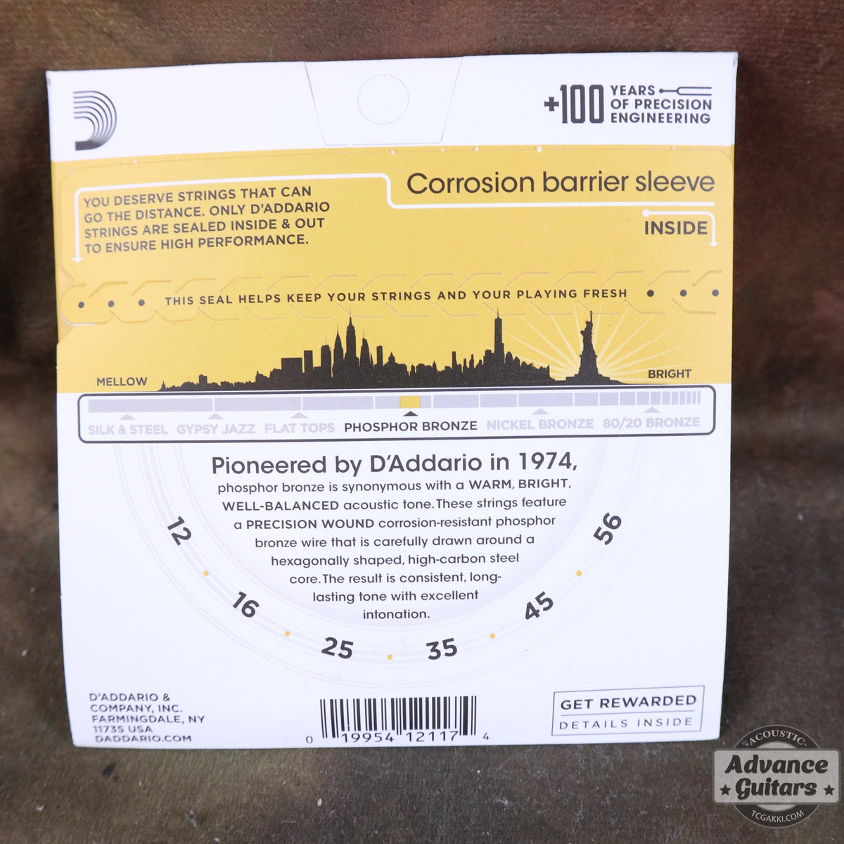 D'Addario / Phosphor Bronze, cordes supérieures légères / cordes inférieures moyennes EJ19