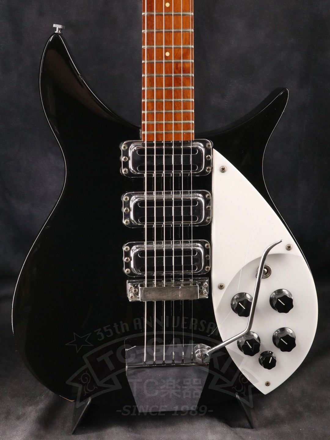 Rickenbacker 325v63