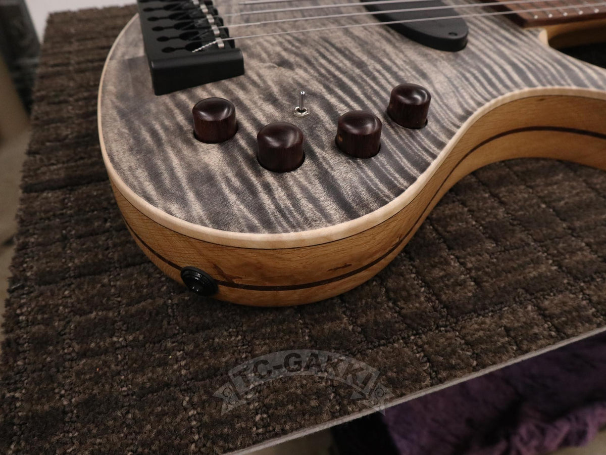 Stradi Symphony VI