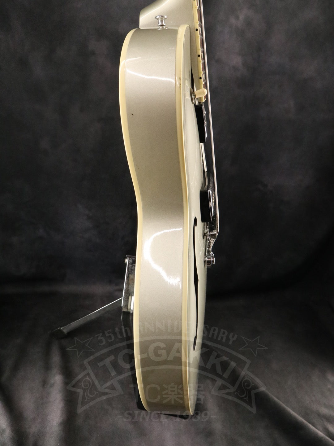 Gibson Custom Shop ES-137