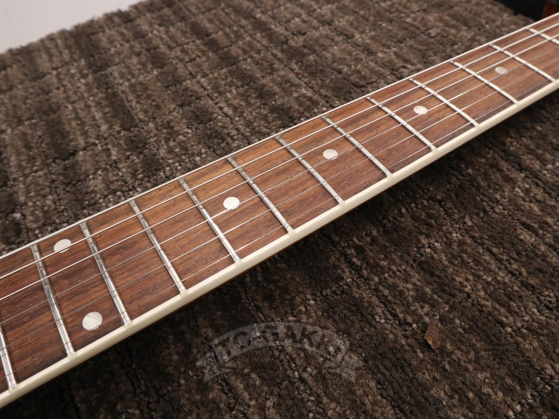 Gibson 2020 70s Explorer