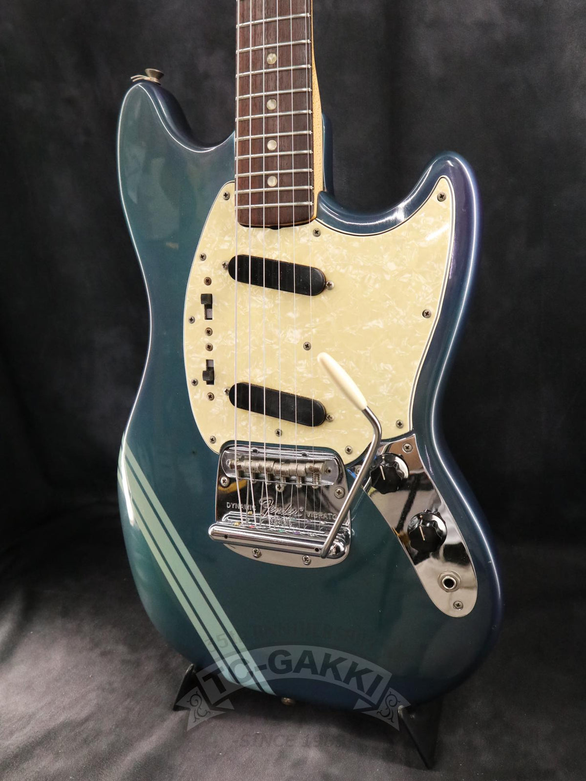 Fender 1969 Mustang Competition Burgundy 