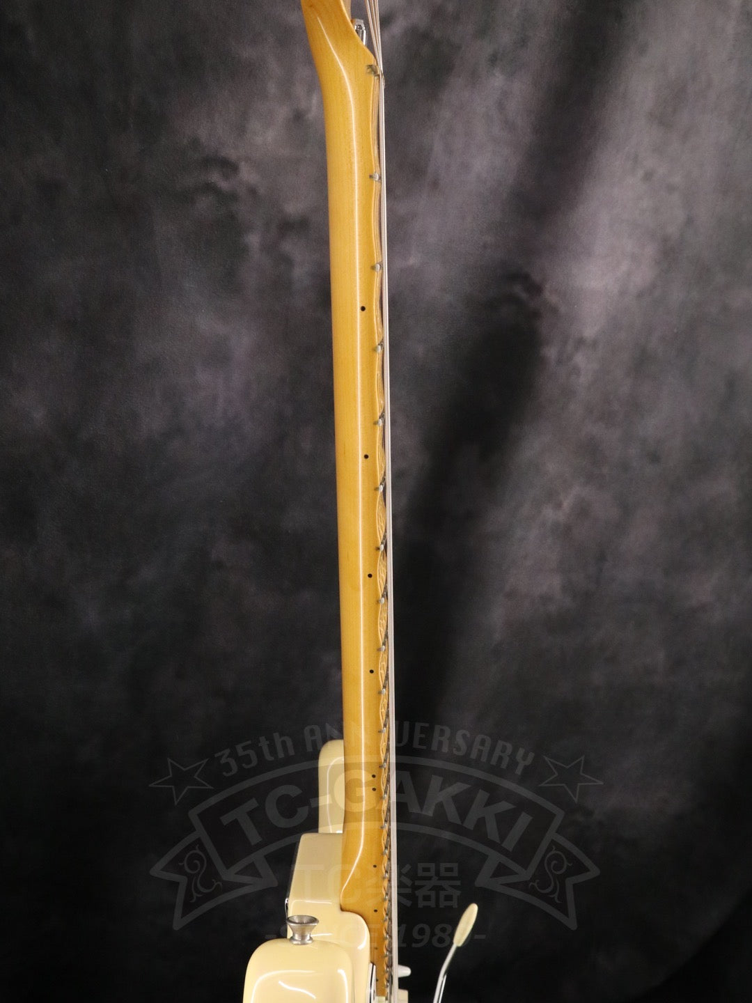 Fender Japan ST72-140YM