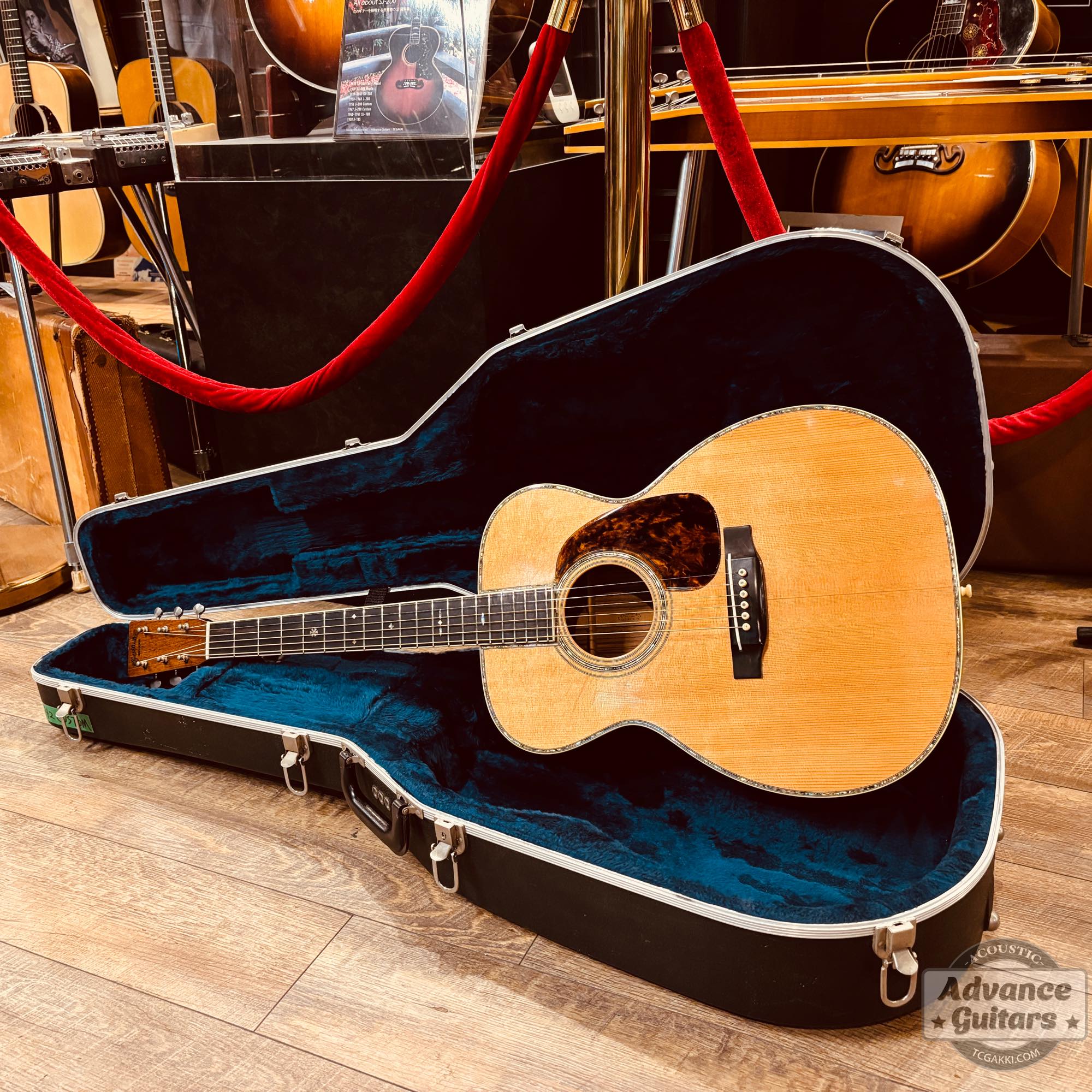 1995 000-42 Custom SQ-Neck