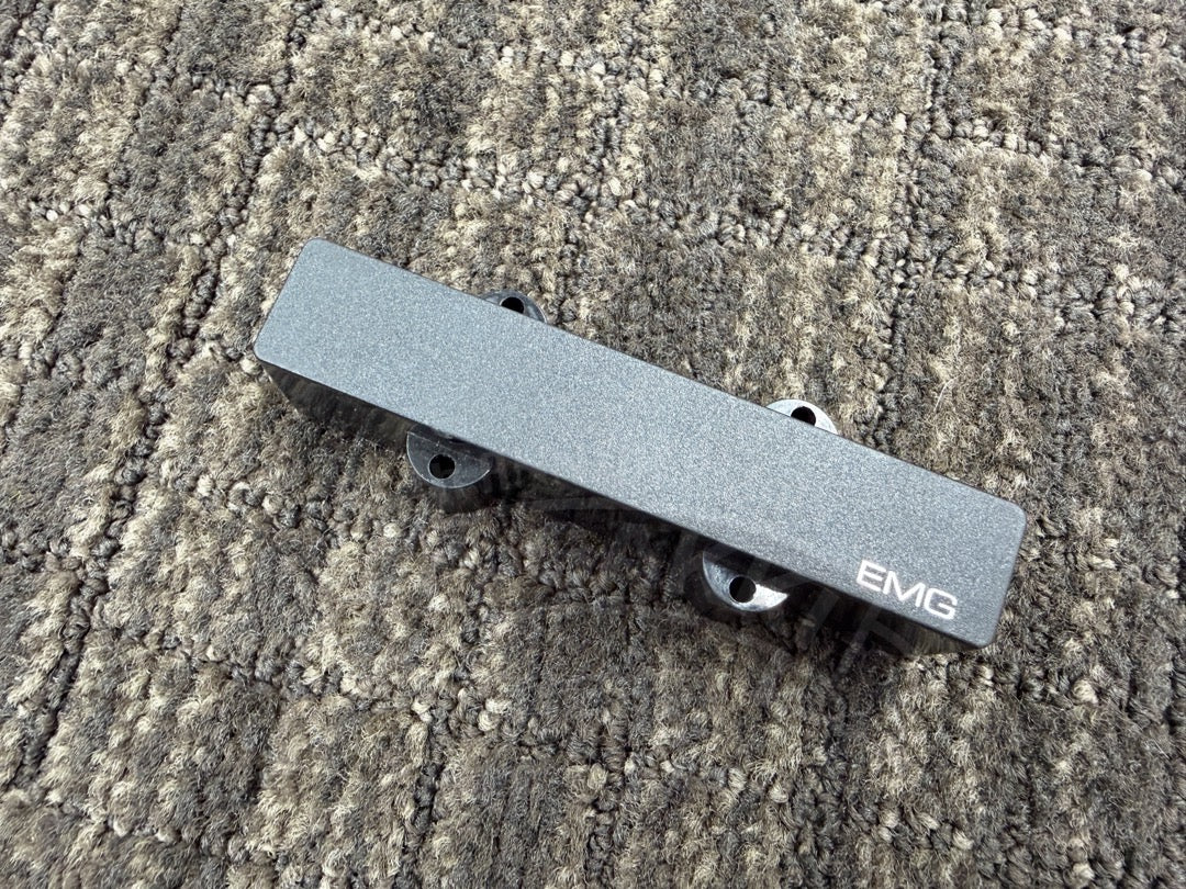 EMG LJ