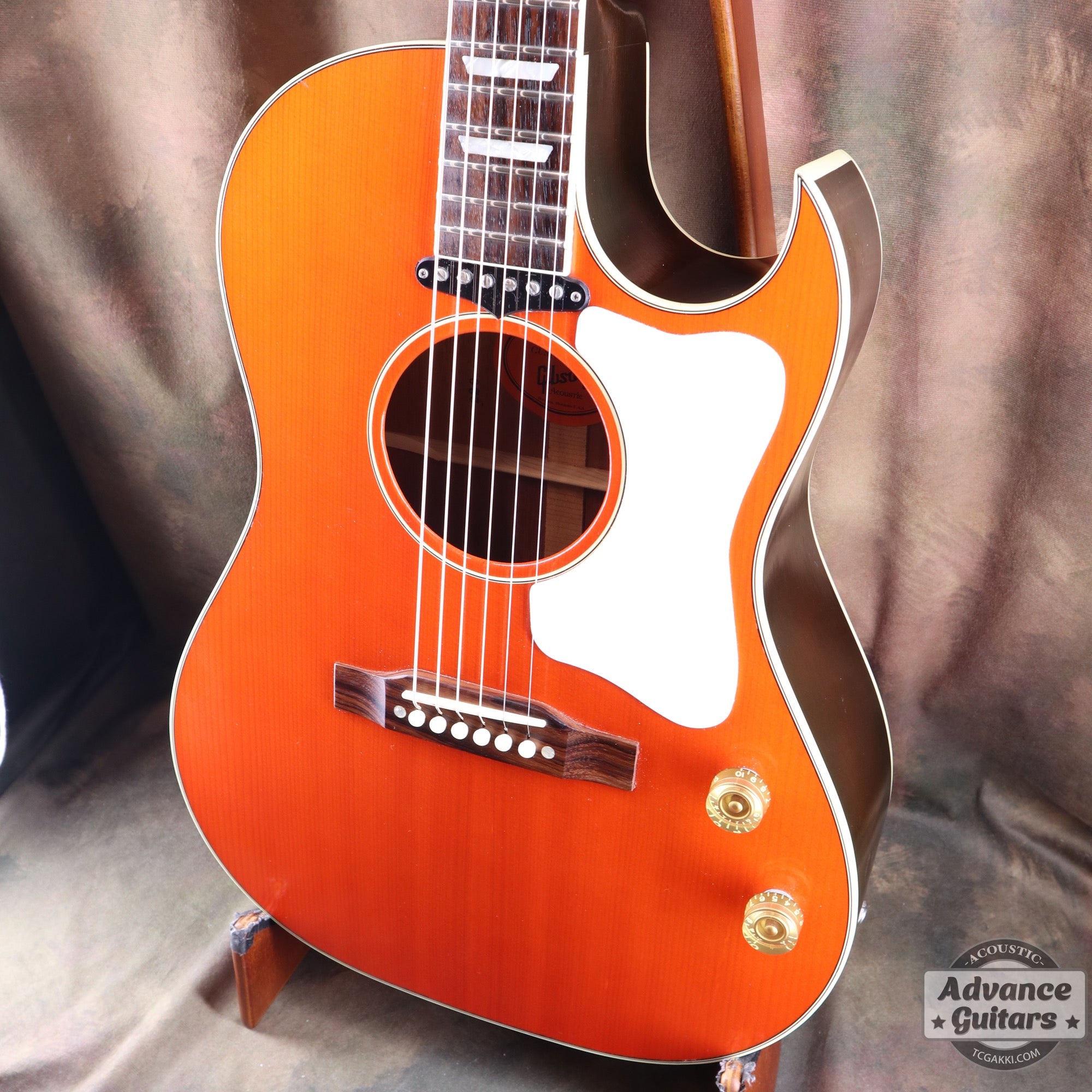 Gibson 2015年製 Tamio Okuda CF-100E
