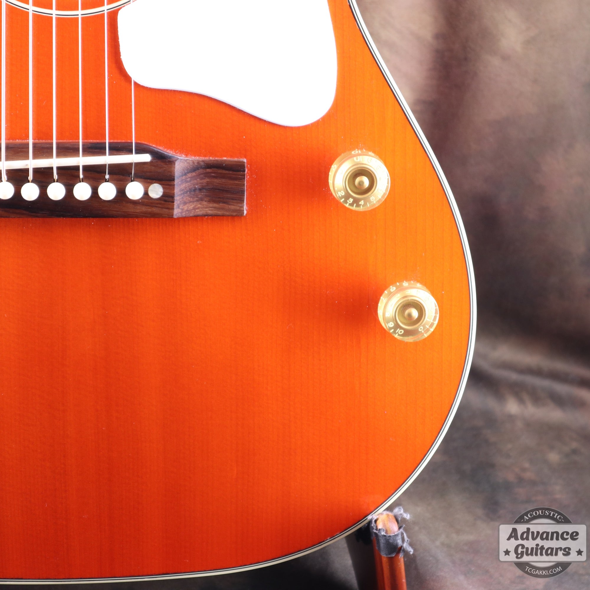 Gibson 2015年製 Tamio Okuda CF-100E