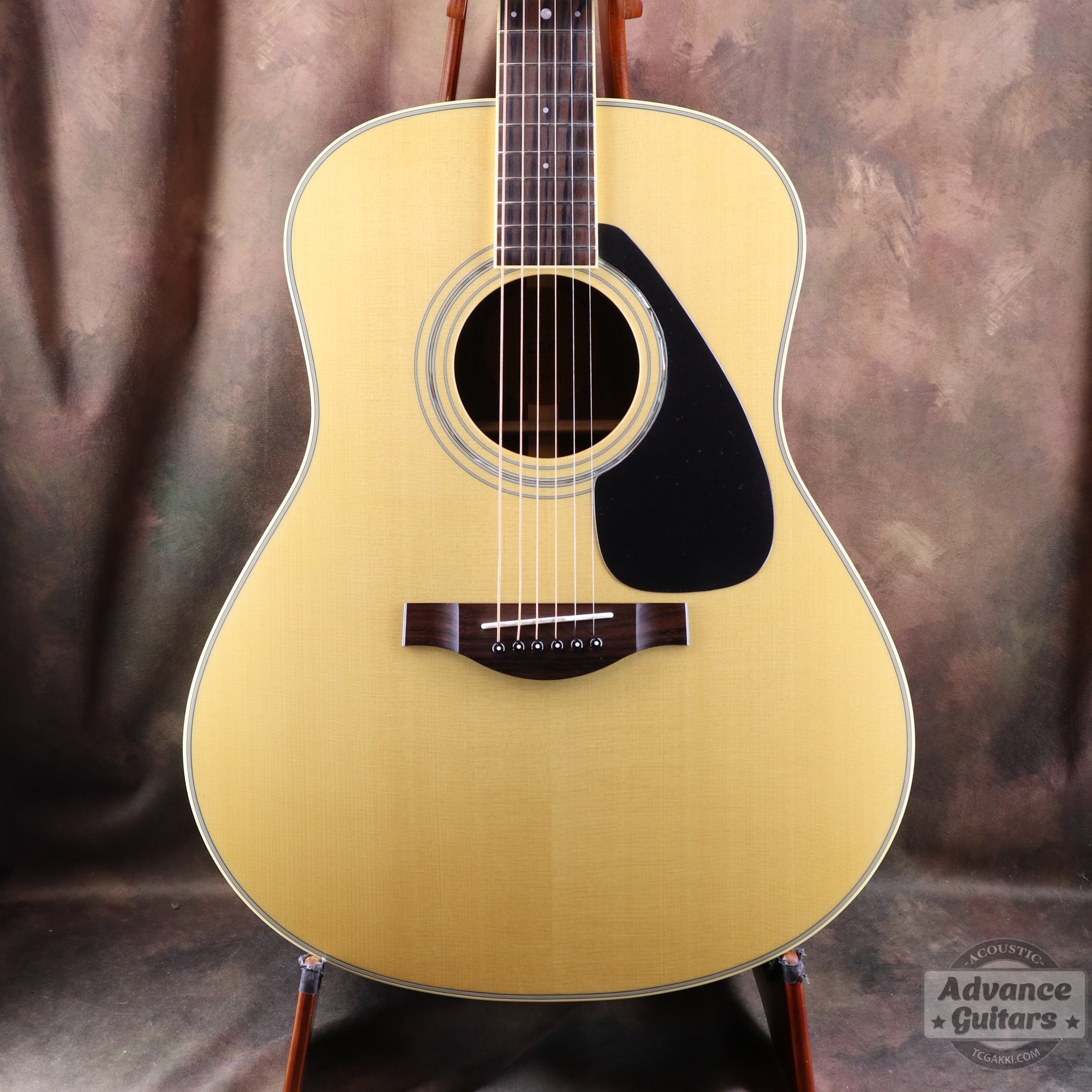 YAMAHA LL6