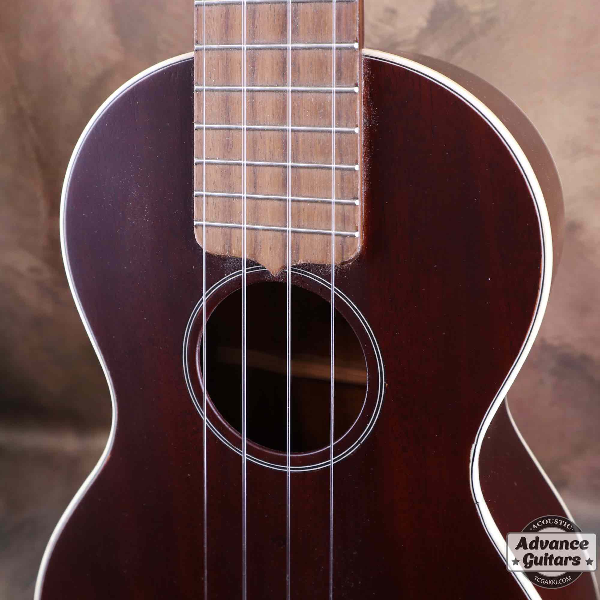 Martin  2015年製 2 Concert Uke