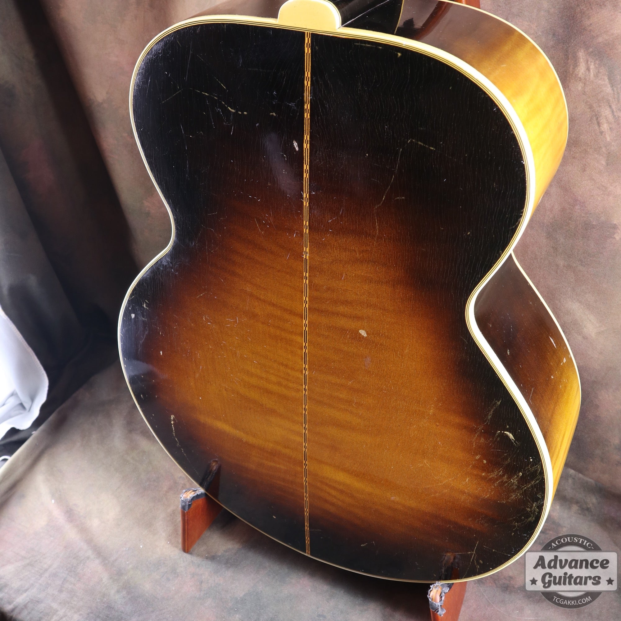 1952 J-200 [Shipping Free ~ 8/31]