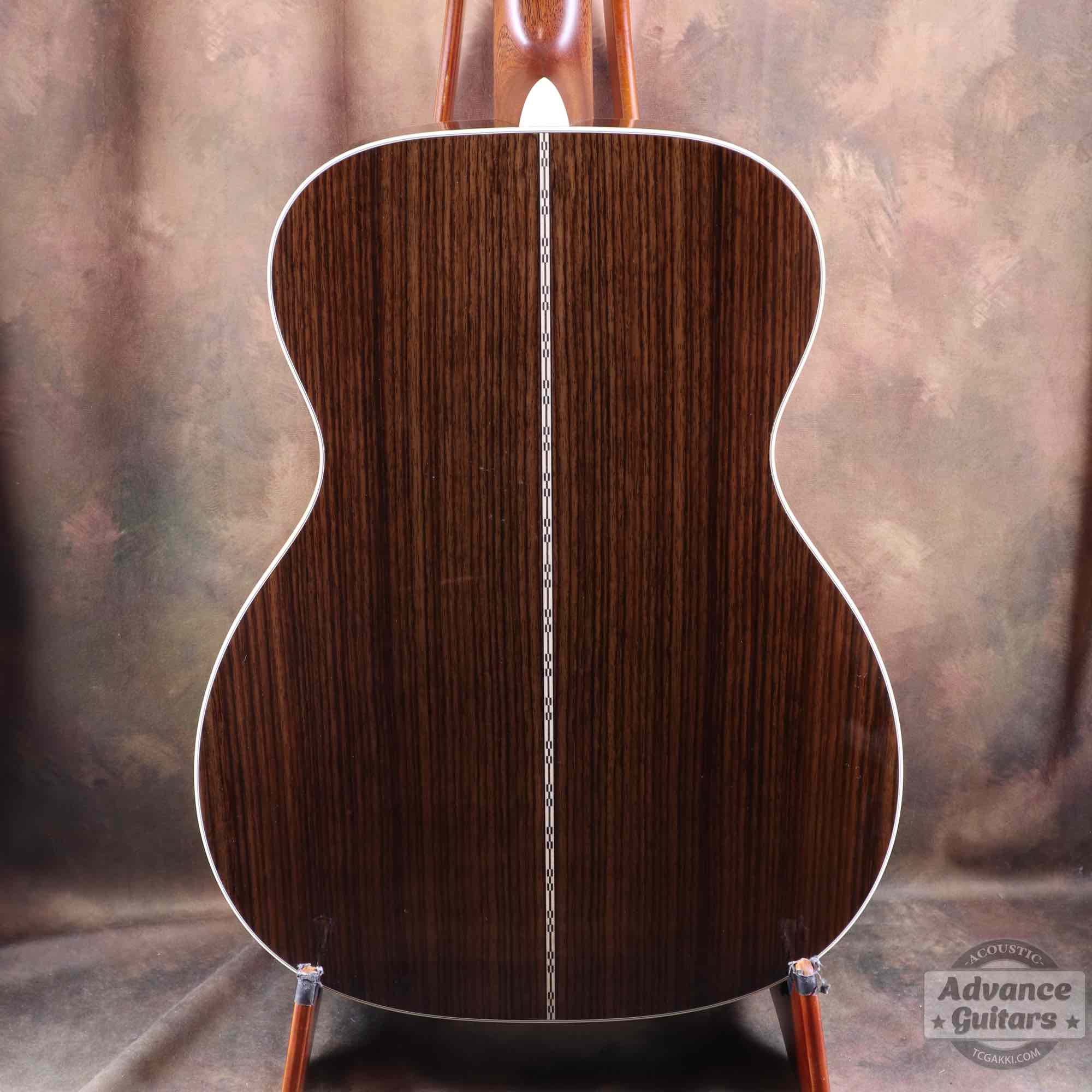 Martin 2024年製 000-28 Standard