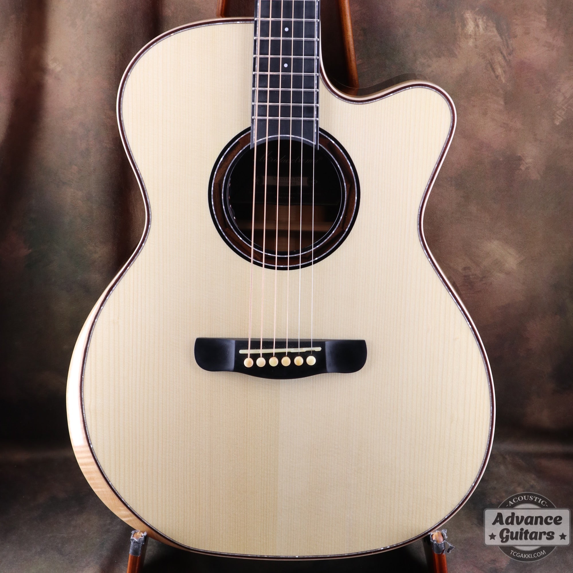 【新品】Merida 2025年製 MAESTRO-EQ