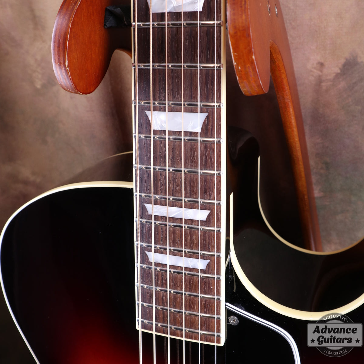 Archtop Tribute AT50C