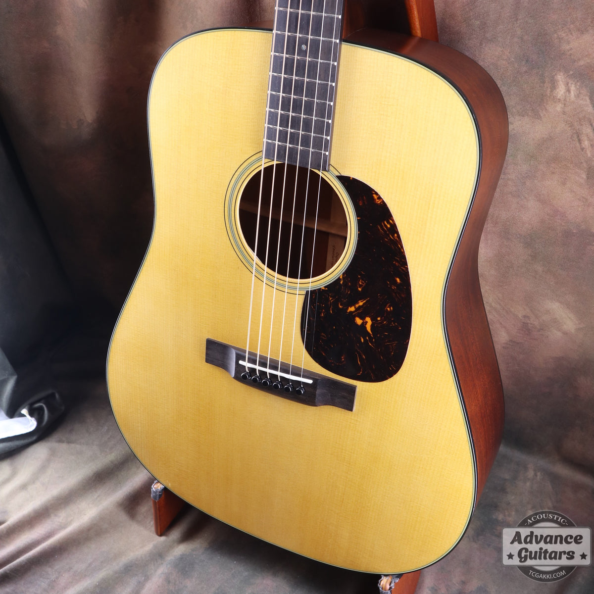 martin 2023年製 D-18 Satin