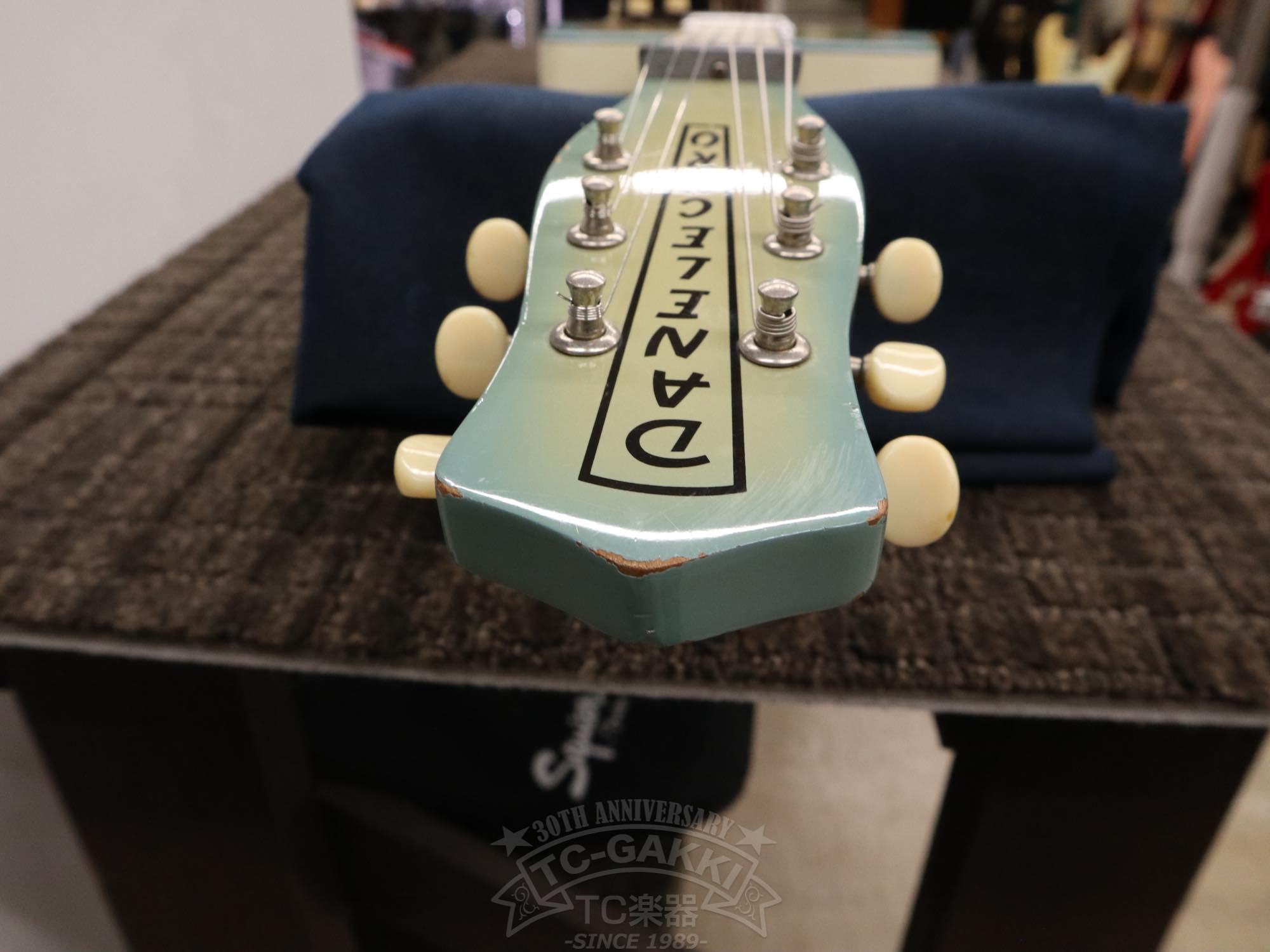 Danelectro 56-U2 Reissue