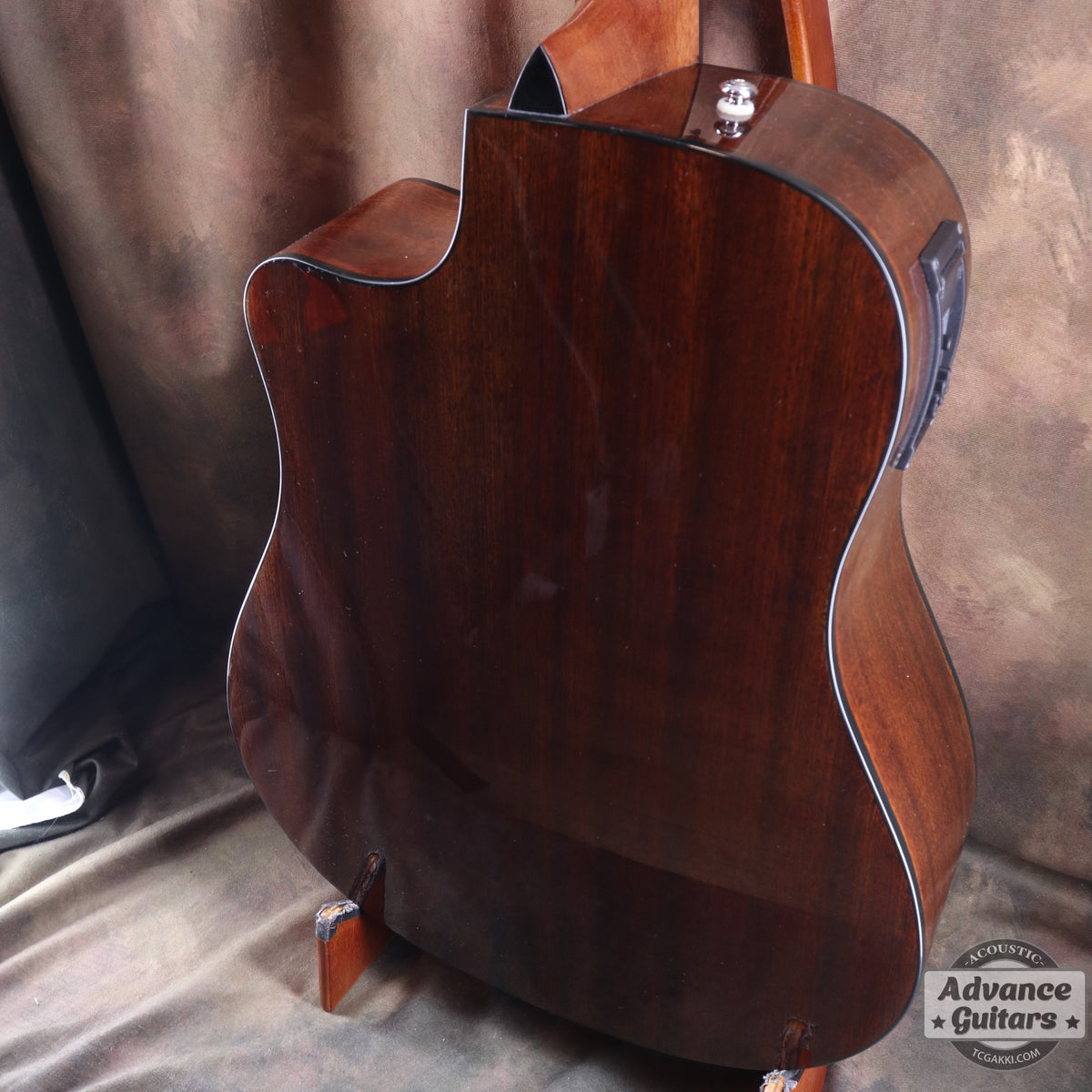 Fender CD-60CE