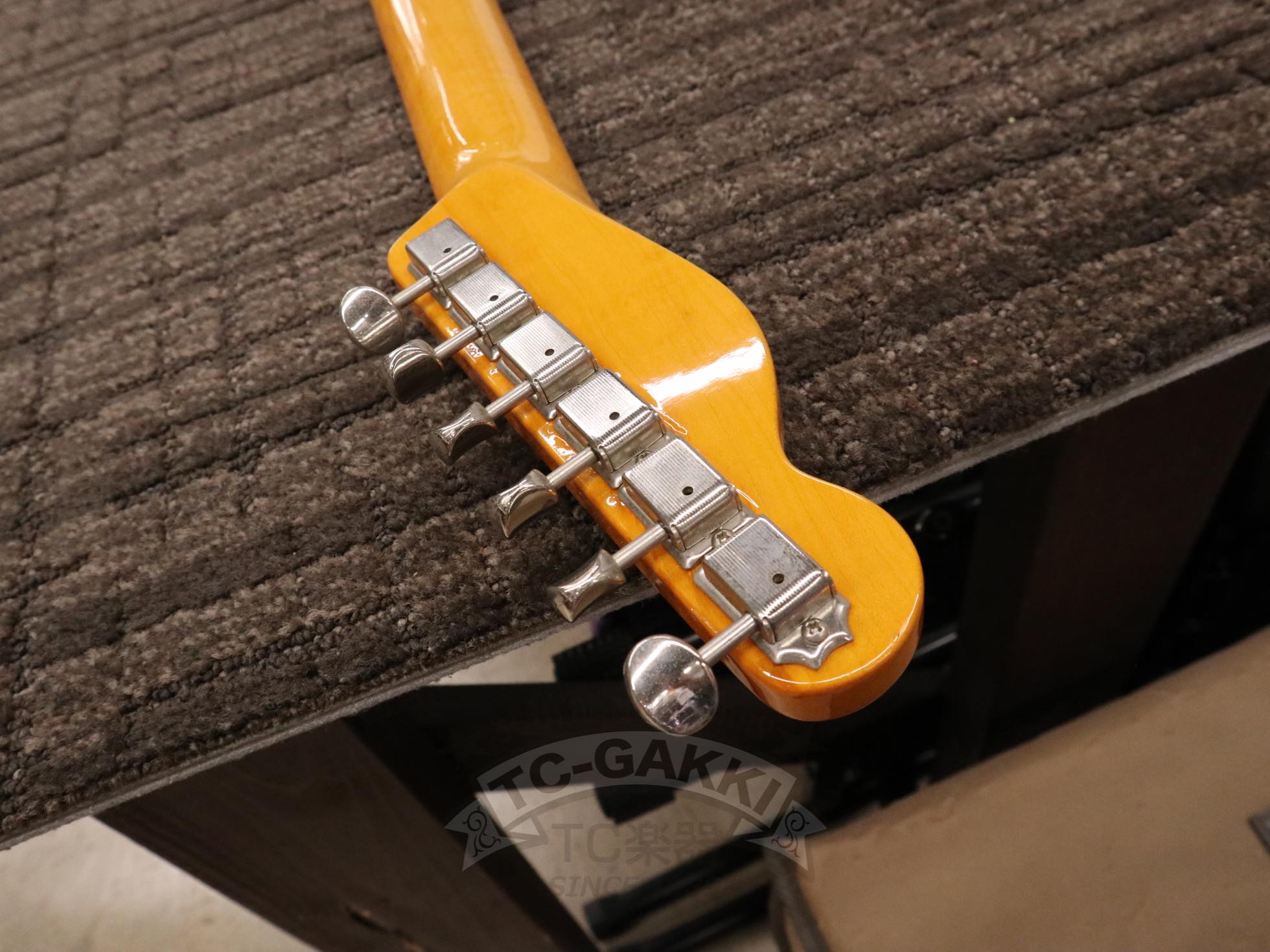 Fender USA American Vintage '62 Custom Telecaster 