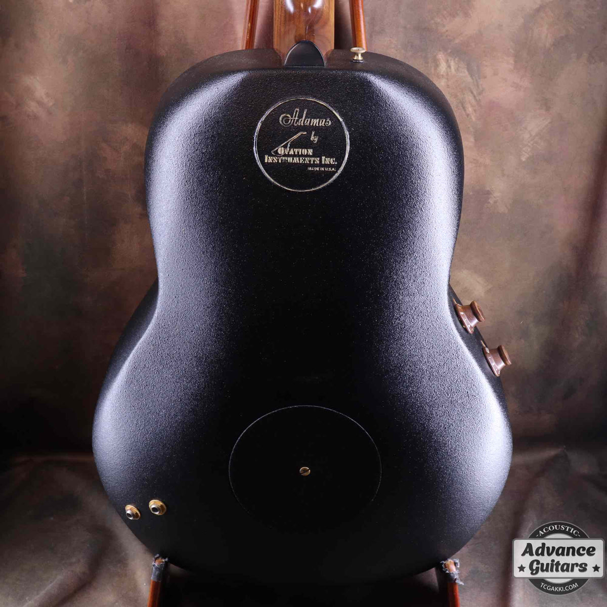 Ovation  1984年製 Super Adamas 1687-8