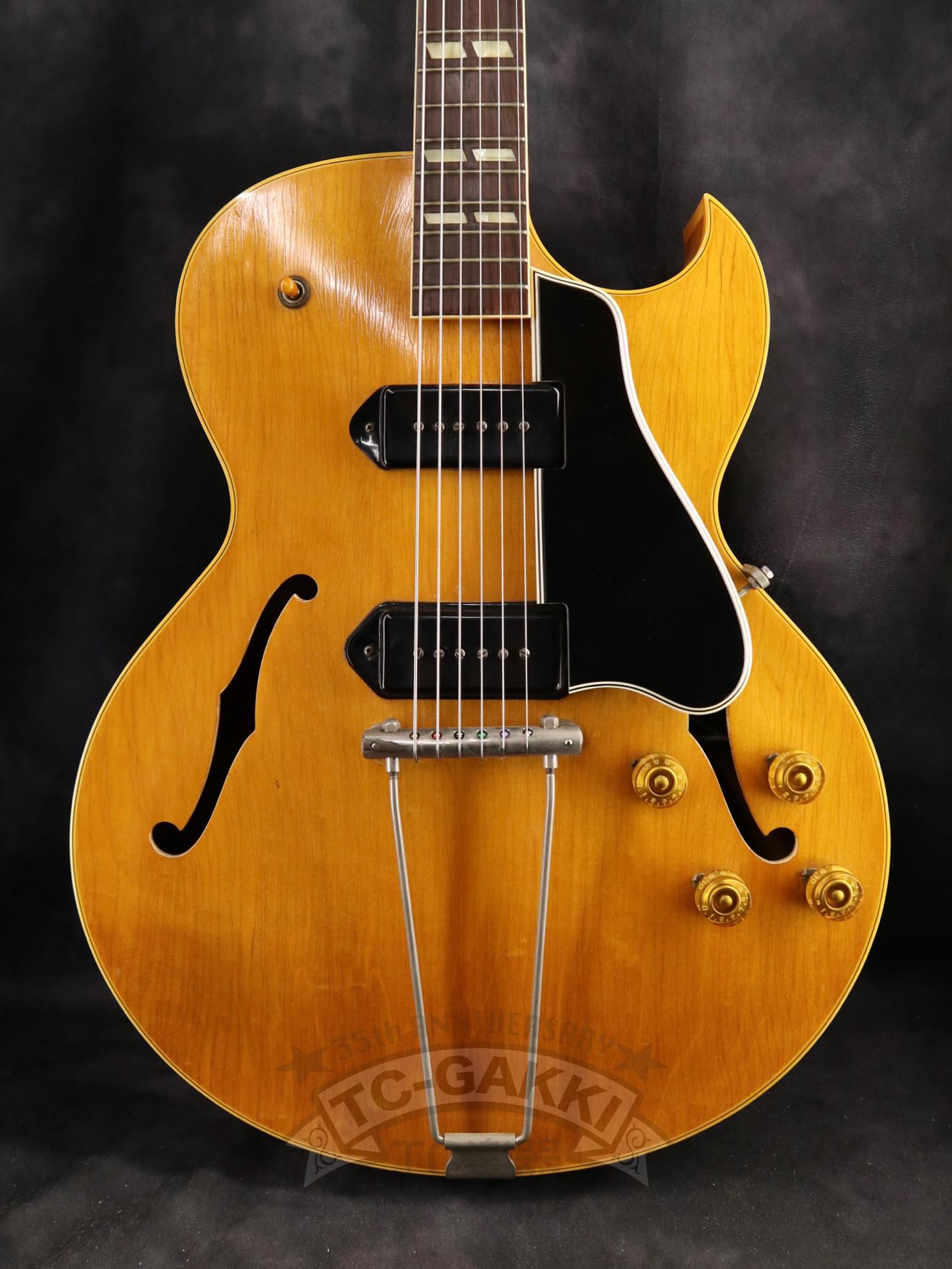 1955 ES-175D