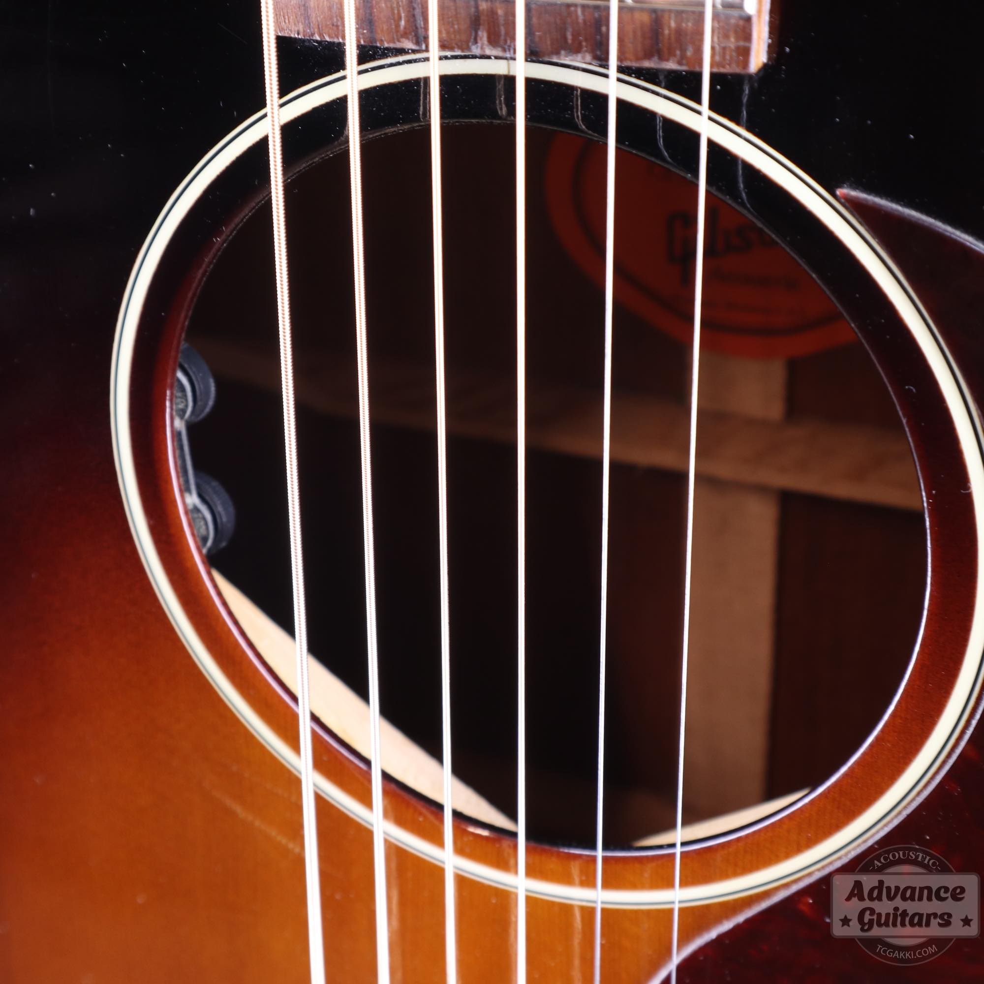 ULTIMATE COATED STRINGS Phosphor Bronze Extra Light - TC楽器 - TCGAKKI