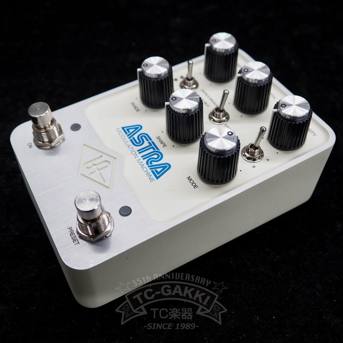 UNIVERSAL AUDIO ASTRA Modulation Machine - TC楽器 - TCGAKKI