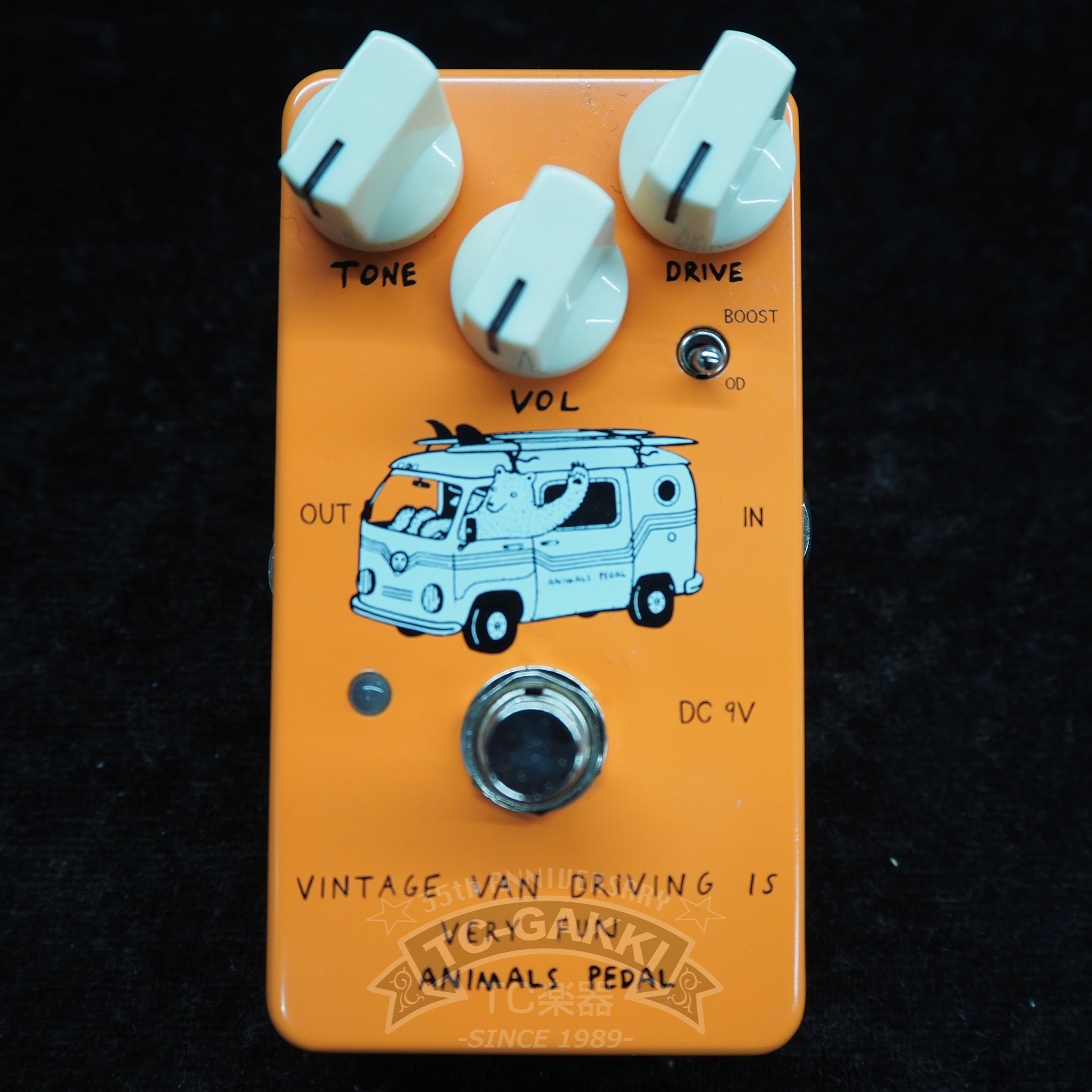 Vintage Van Driving is Very Fun VINTAGE VAN DRIVING IS VERY FUN