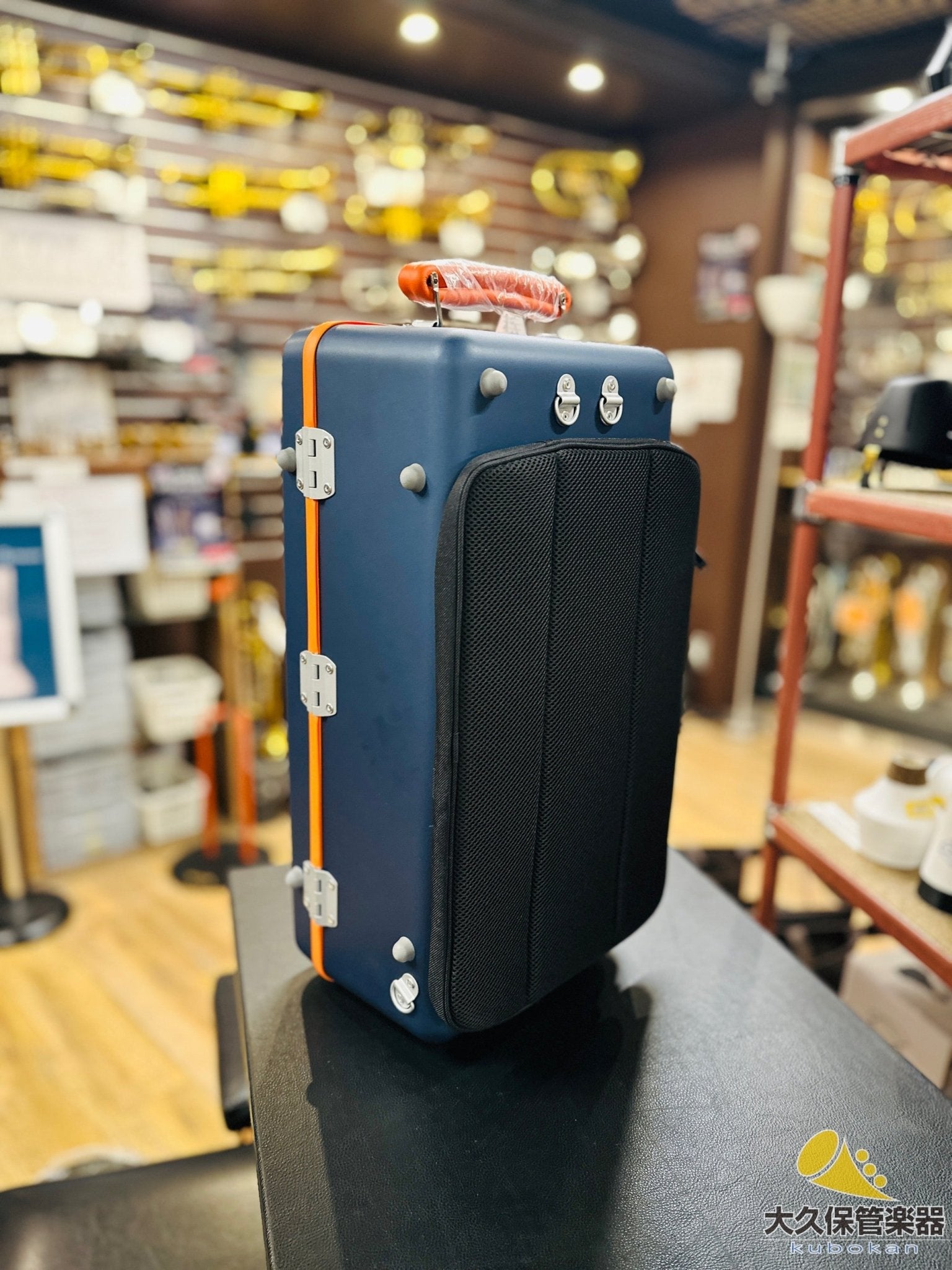 Wahnsinn Case【トランペット・トリプル】カラーカーボン/マット・ブルー - TC楽器 - TCGAKKI