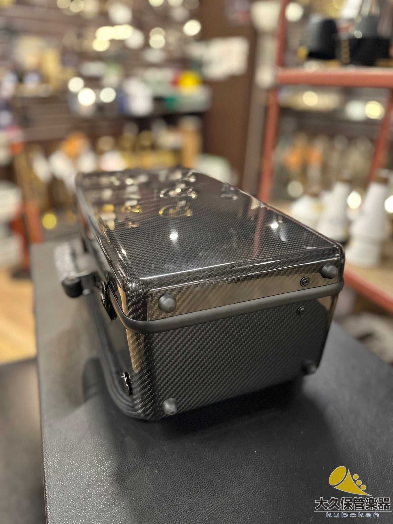 Wahnsinn Case【Trumpet Triple】3K Natural Carbon/Black