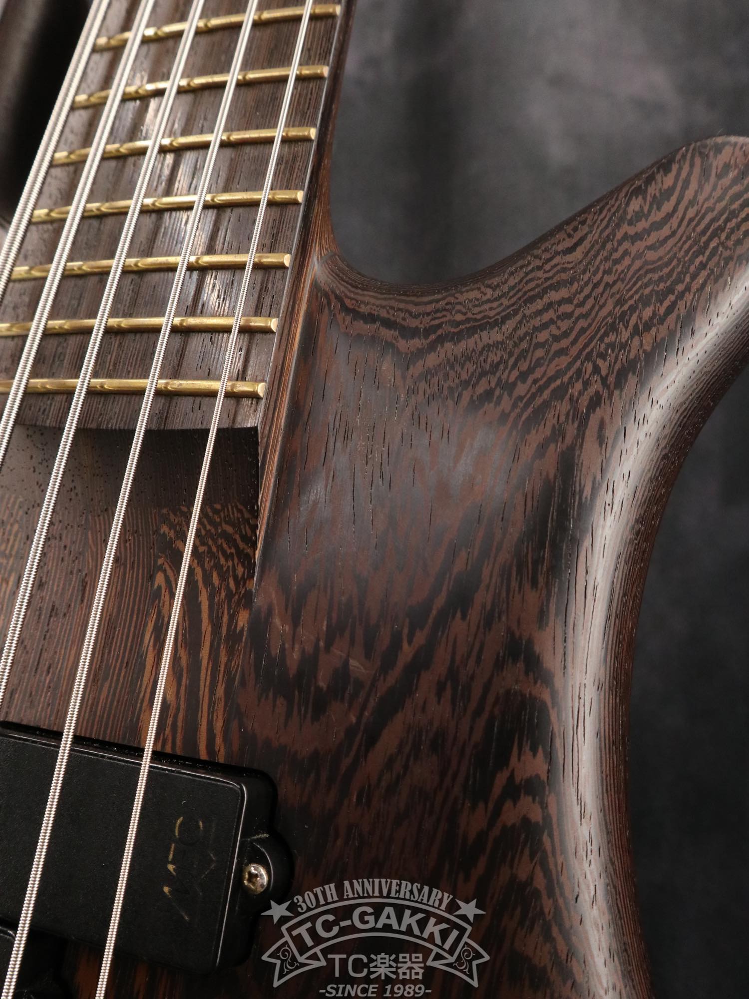 Warwick Custom Shop 2015 Master Built Streamer Stage I 5string - TC楽器 - TCGAKKI