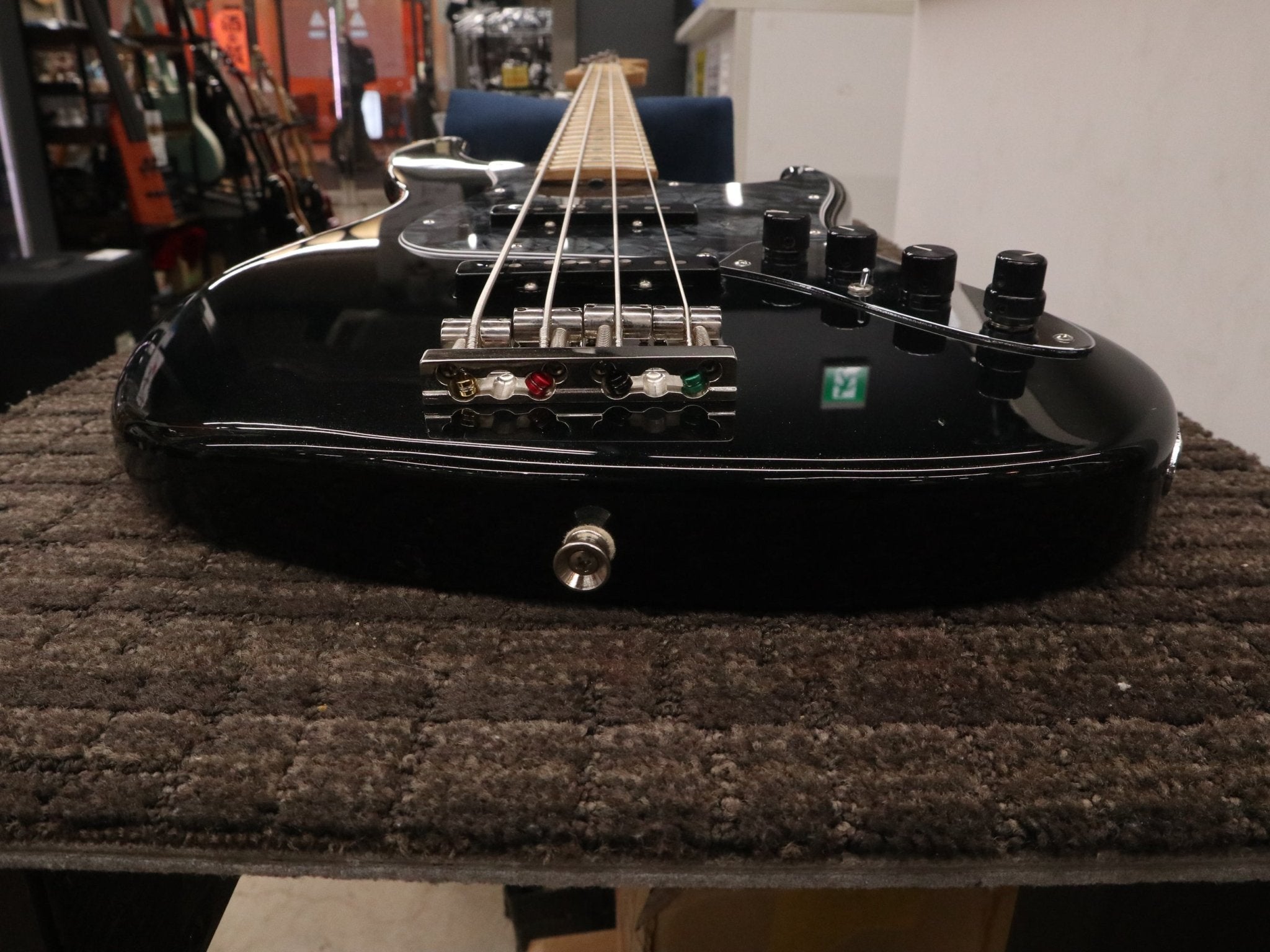 Will Lee Model 4st - TC楽器 - TCGAKKI