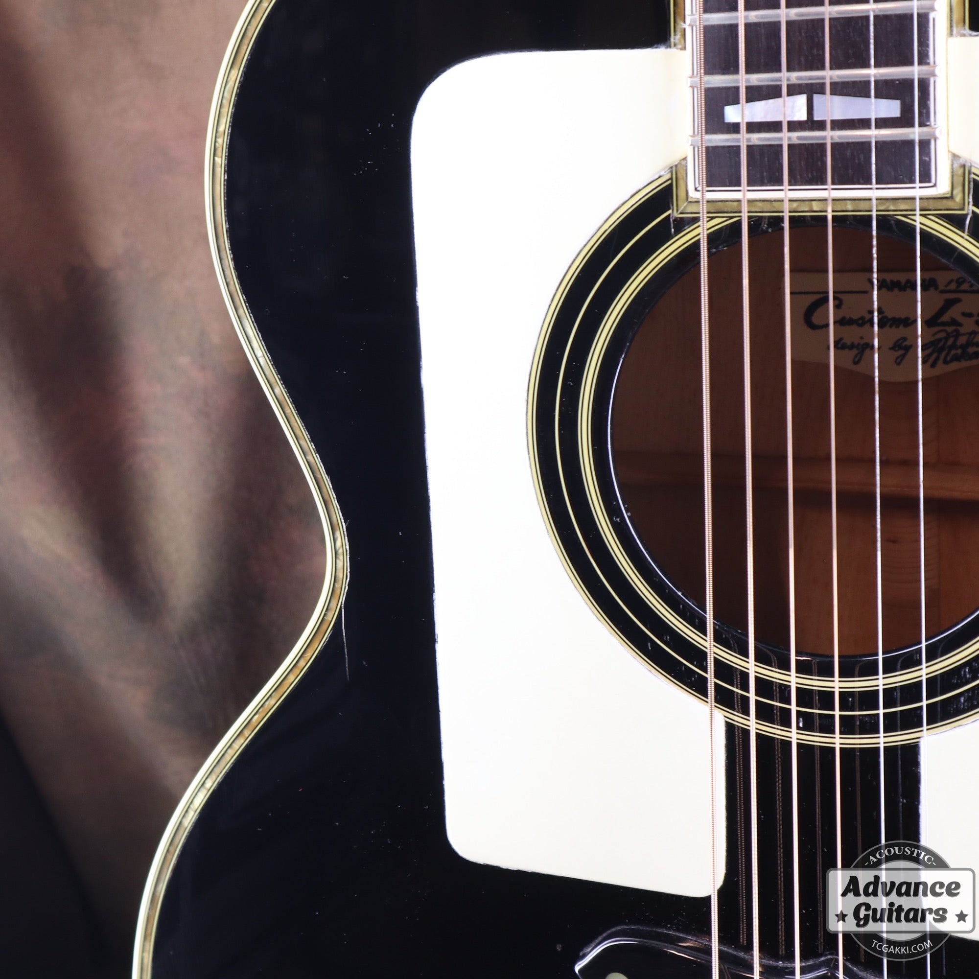 YAMAHA 1978年製 L-52 Custom - TC楽器 - TCGAKKI